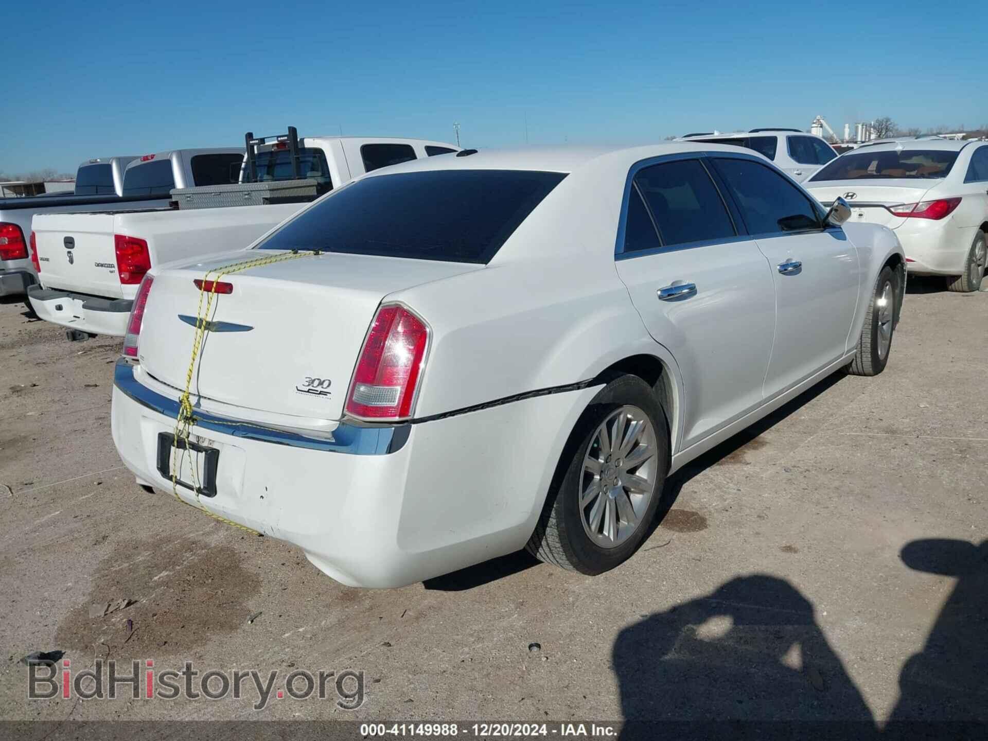 2012 CHRYSLER 300 - VIN: 2C3CCACG2CH136914 - Фото 4