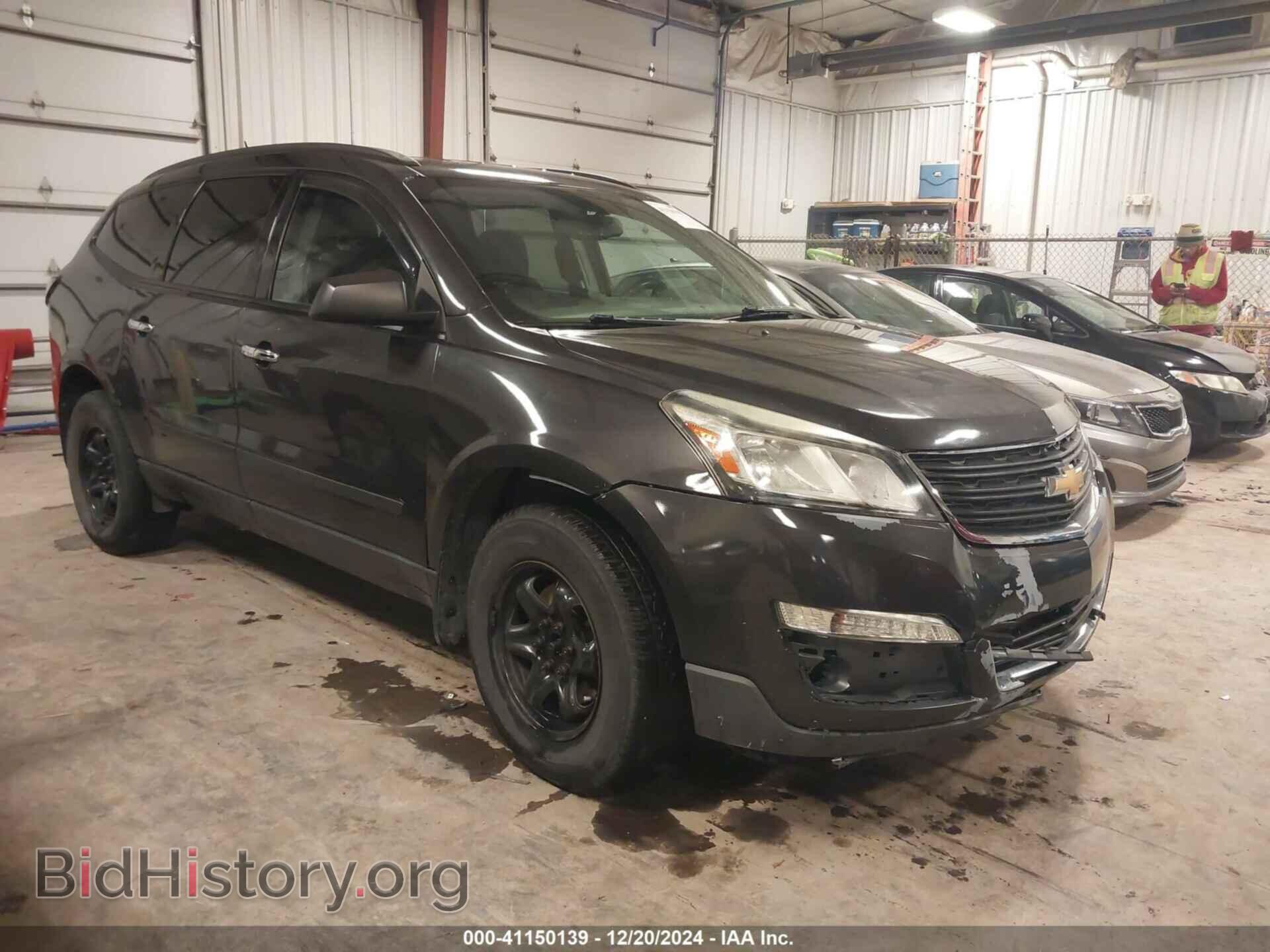 Photo 1GNKRFED3FJ376246 - CHEVROLET TRAVERSE 2015