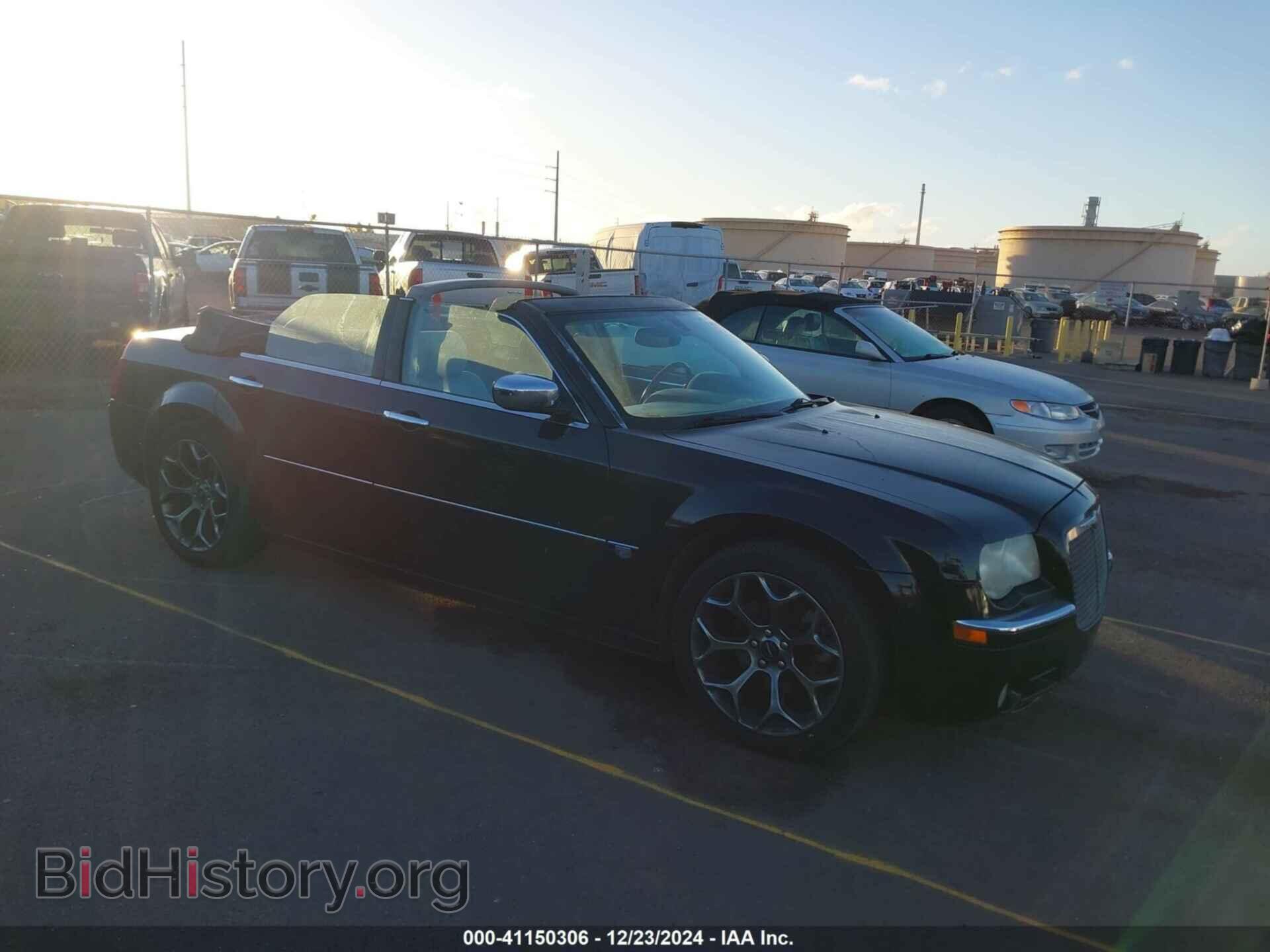 Photo 2C3KK63H36H517907 - CHRYSLER 300C 2006