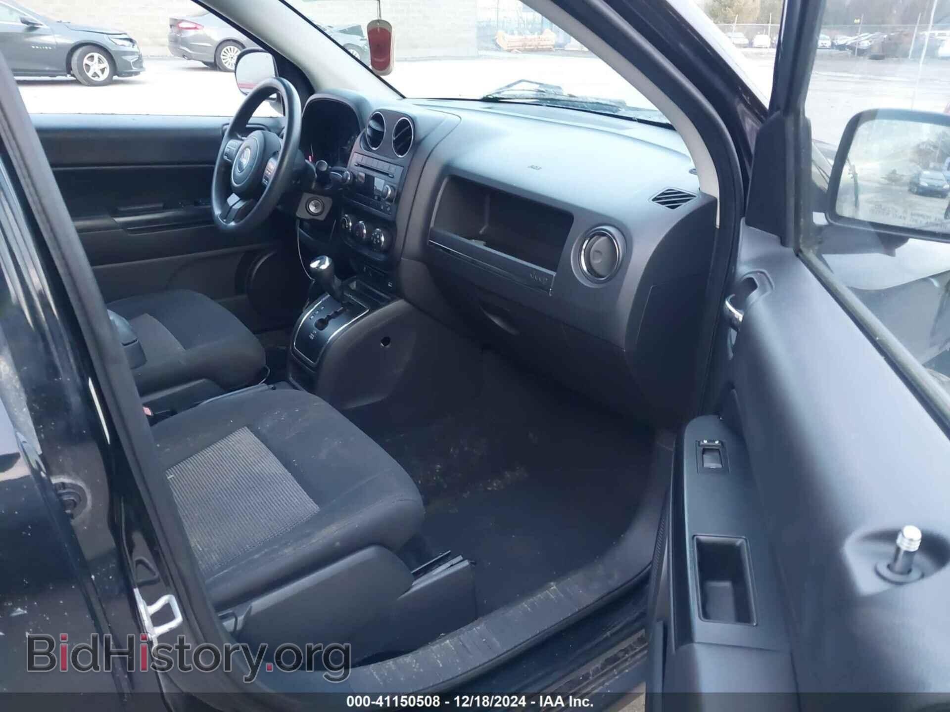 2012 JEEP COMPASS - VIN: 1C4NJDBB0CD553169 - Фото 5