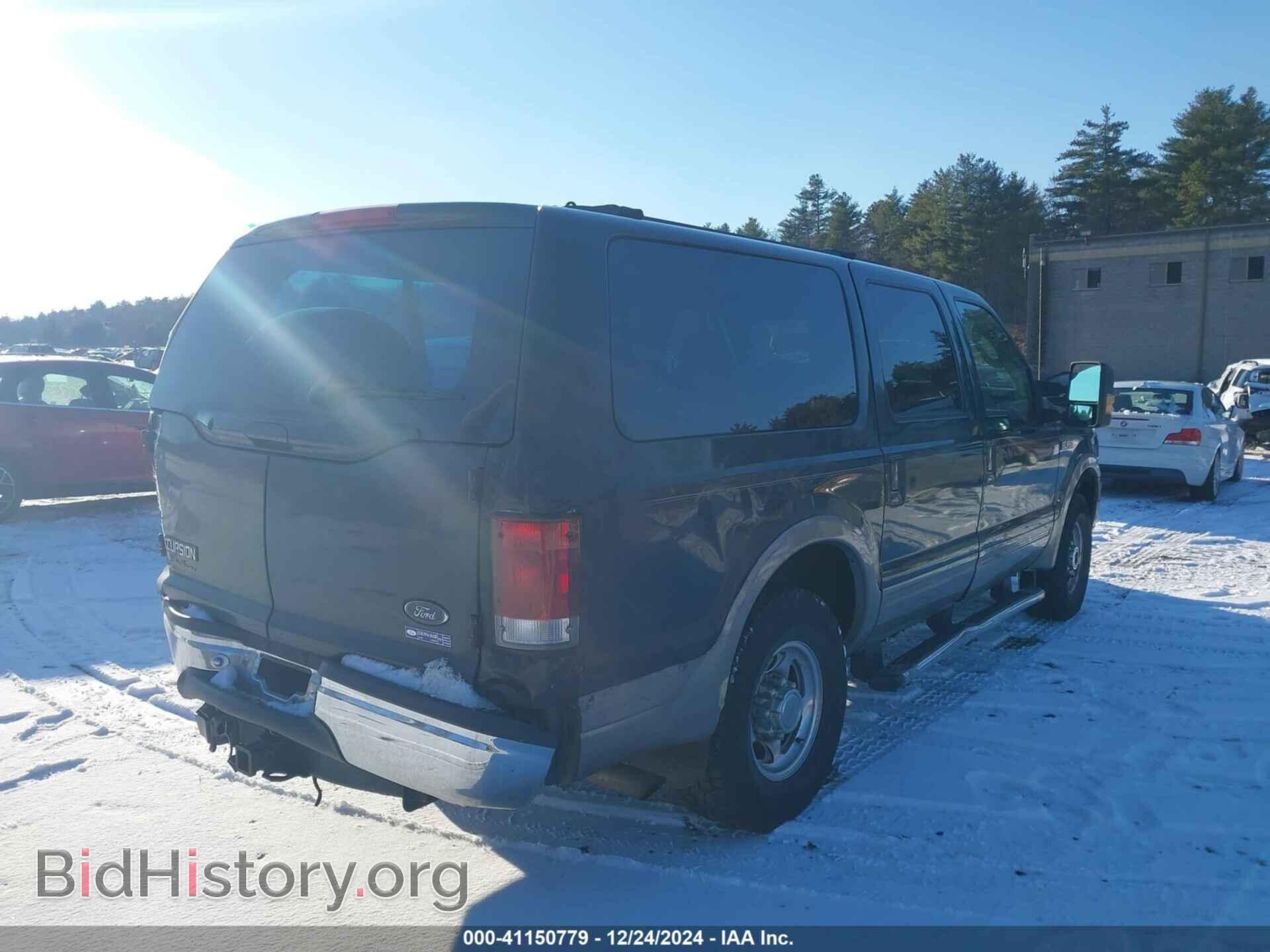 2005 FORD EXCURSION - VIN: 1FMSU45P85EA44747 - Photo 4
