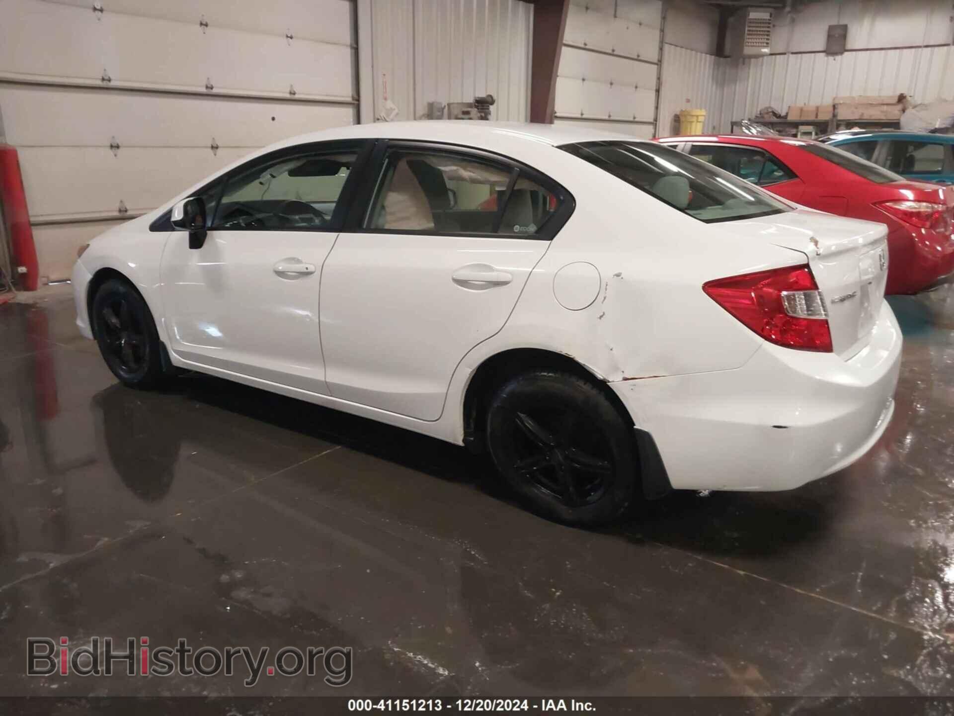 2012 HONDA CIVIC - VIN: 2HGFB2F59CH612363 - Фото 3