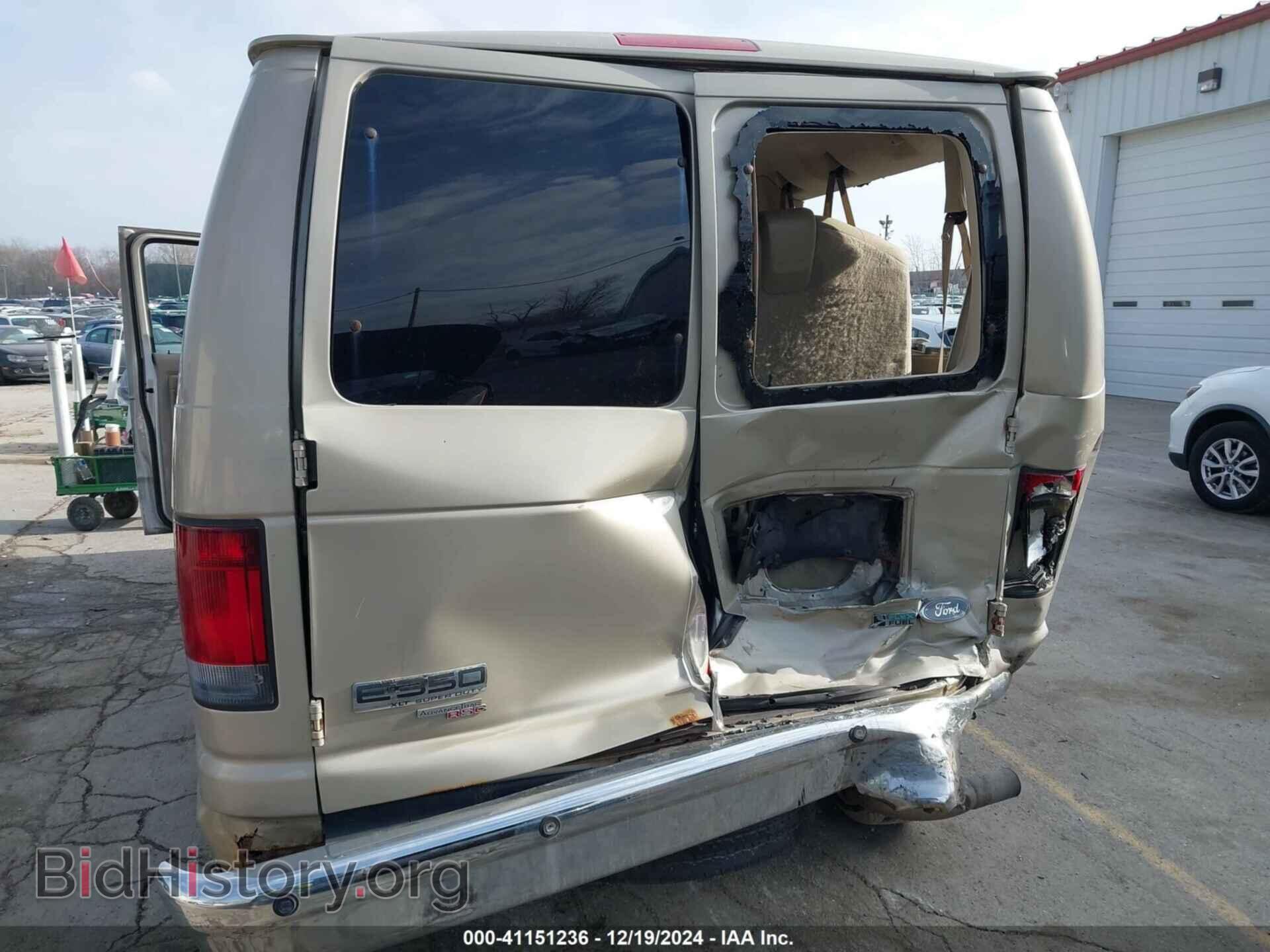 2011 FORD ECONOLINE - VIN: 1FBNE3BLXBDA21972 - Фото 6