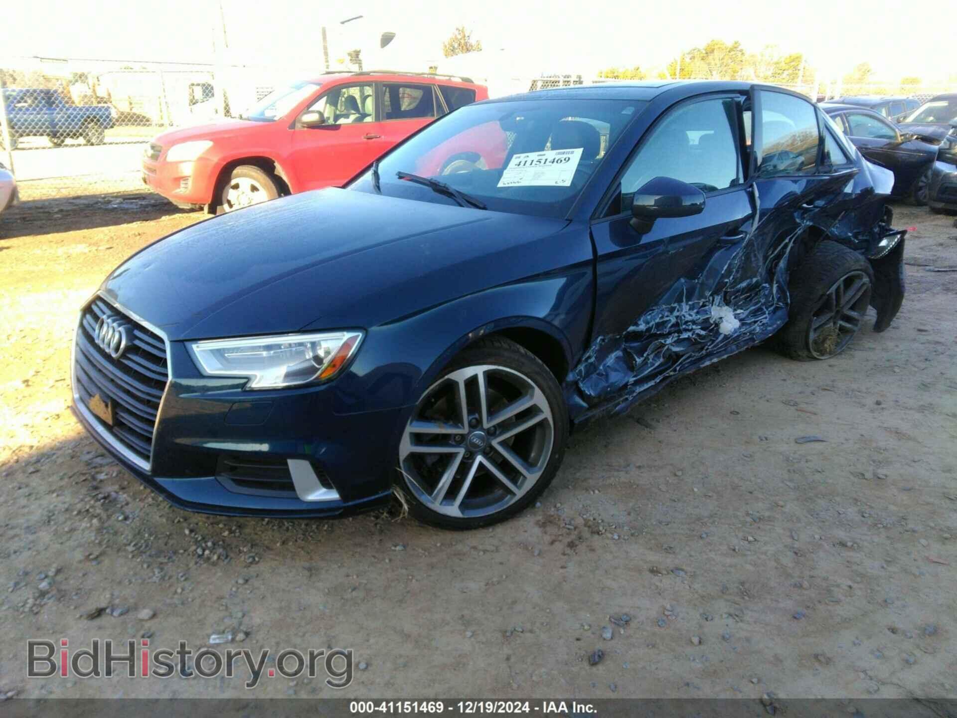 2017 AUDI A3 - VIN: WAUAUGFF6H1037800 - Фото 2