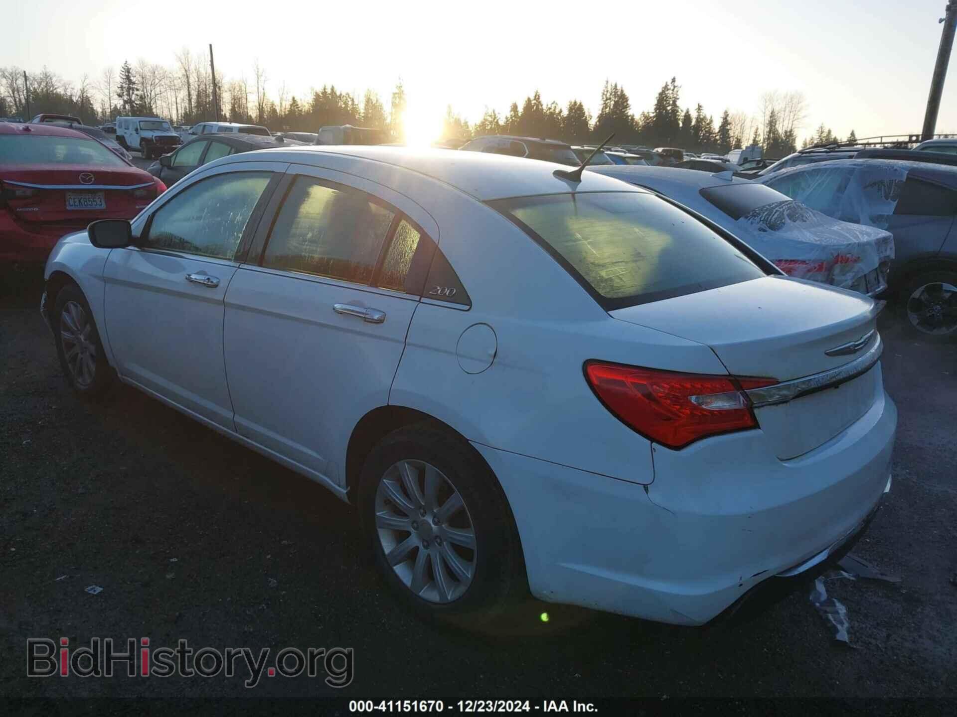 2013 CHRYSLER 200 - VIN: 1C3CCBCG3DN720415 - Фото 3