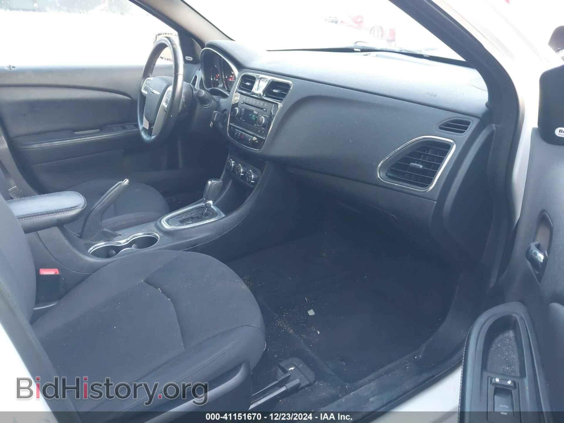 2013 CHRYSLER 200 - VIN: 1C3CCBCG3DN720415 - Фото 5