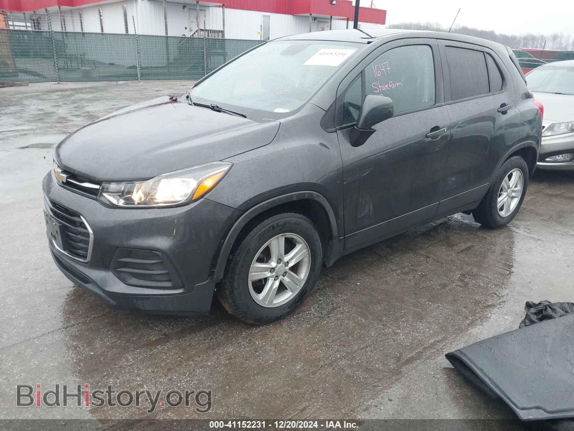 2020 CHEVROLET TRAX - VIN: 3GNCJKSBXLL112307 - Фото 2