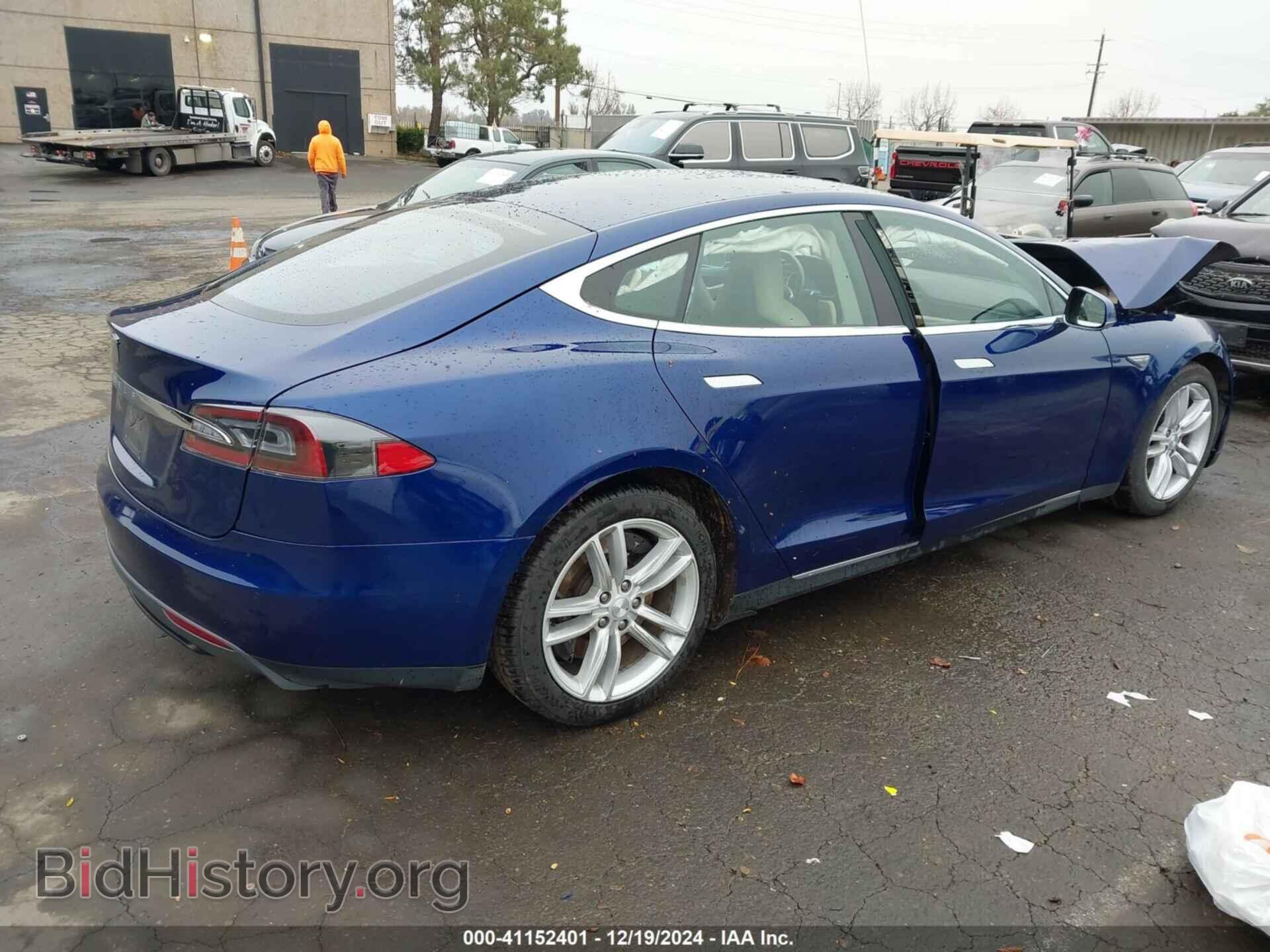 2015 TESLA MODEL S - VIN: 5YJSA1S22FF086626 - Photo 4