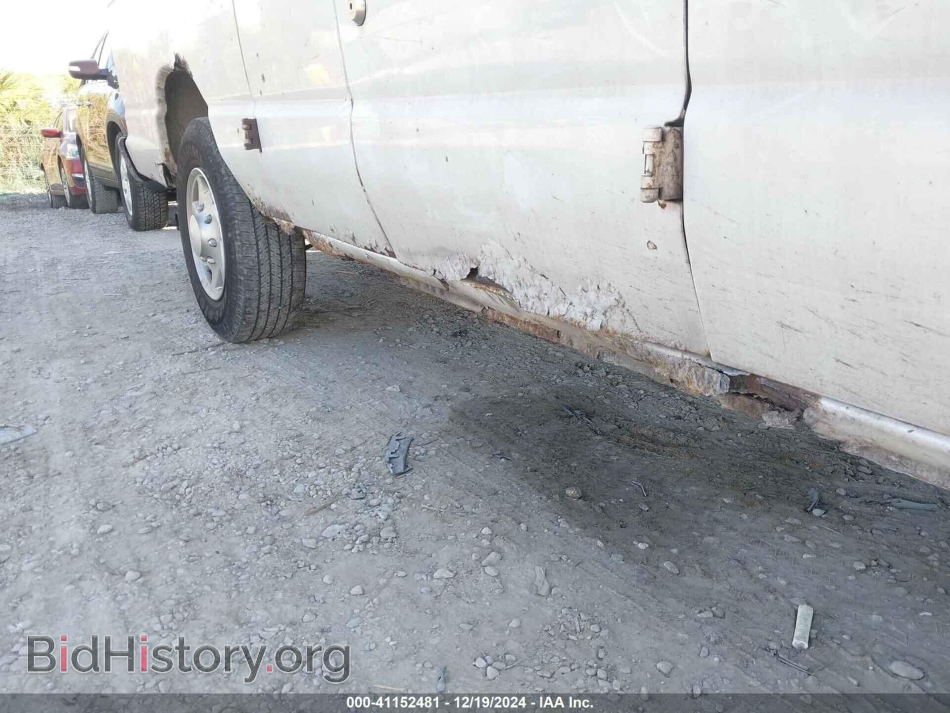 2011 FORD ECONOLINE CARGO VAN - VIN: 1FTSS3EL9BDA36563 - Фото 6