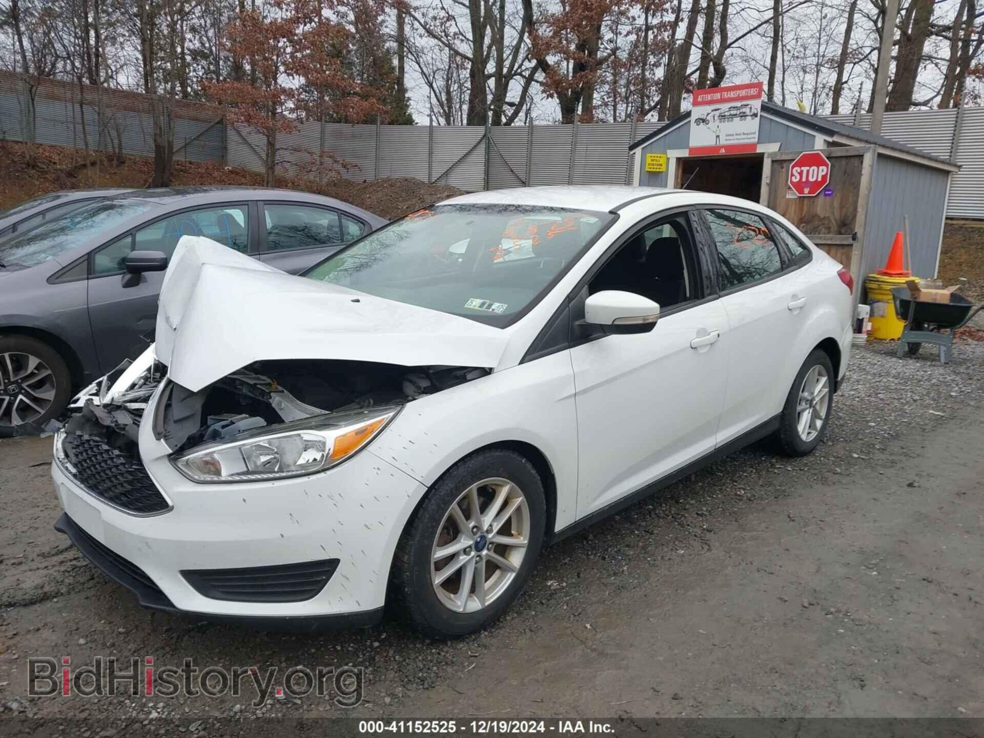 2017 FORD FOCUS - VIN: 1FADP3F23HL339682 - Фото 2