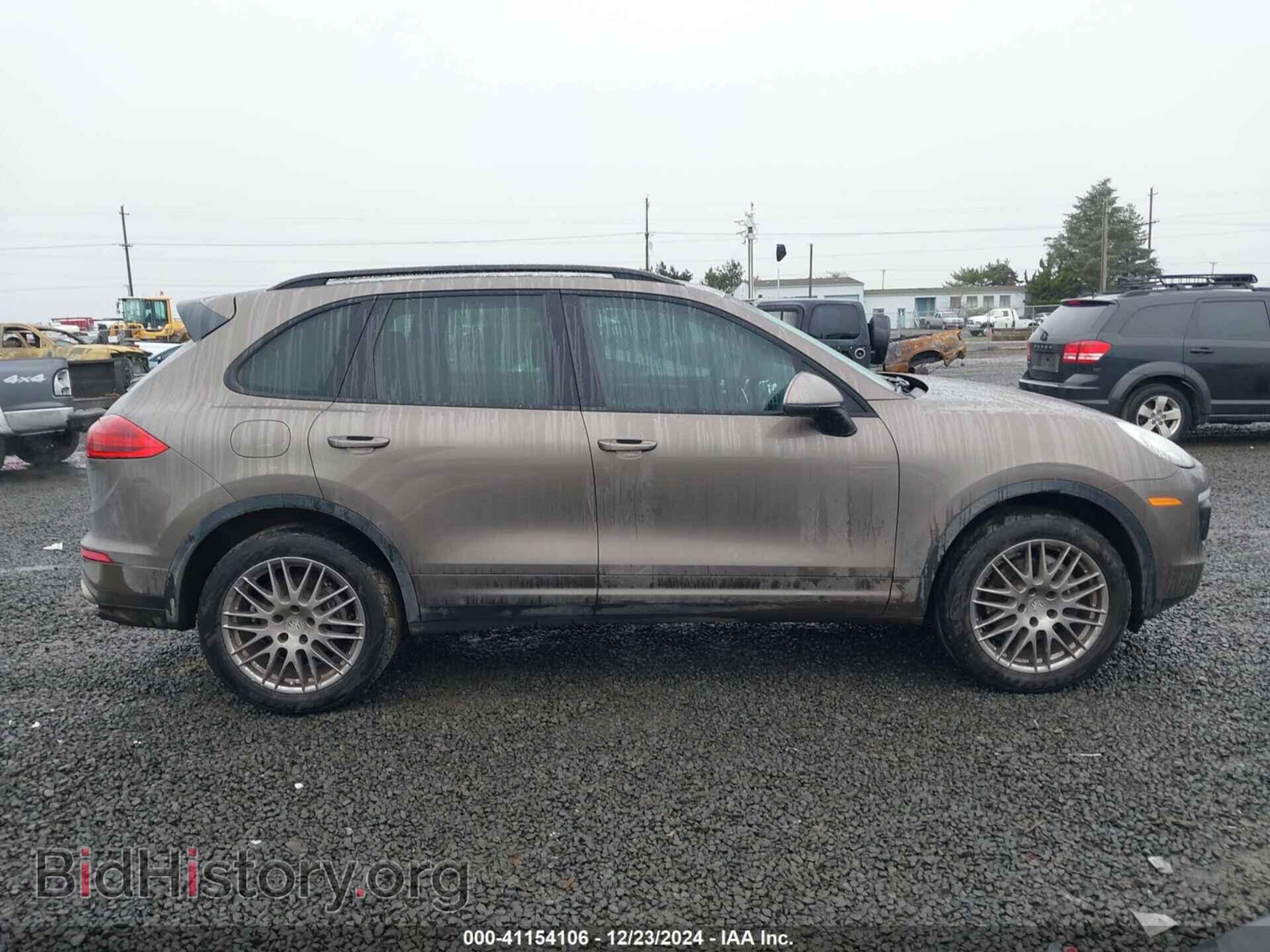 2016 PORSCHE CAYENNE - VIN: WP1AA2A25GLA00869 - Фото 13