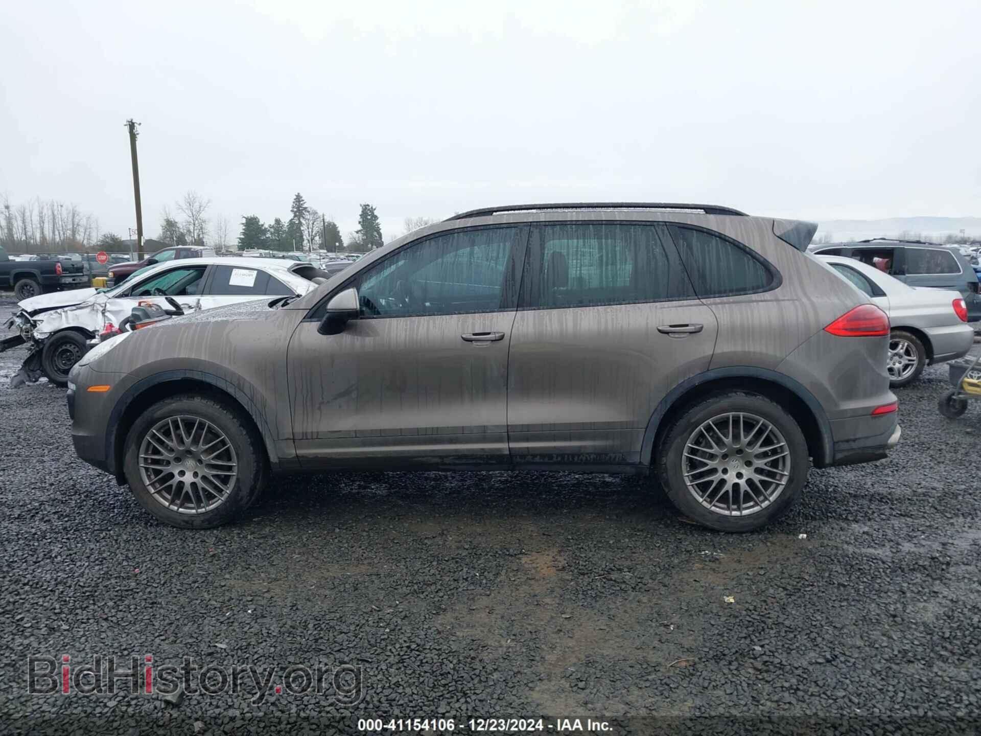 2016 PORSCHE CAYENNE - VIN: WP1AA2A25GLA00869 - Фото 14