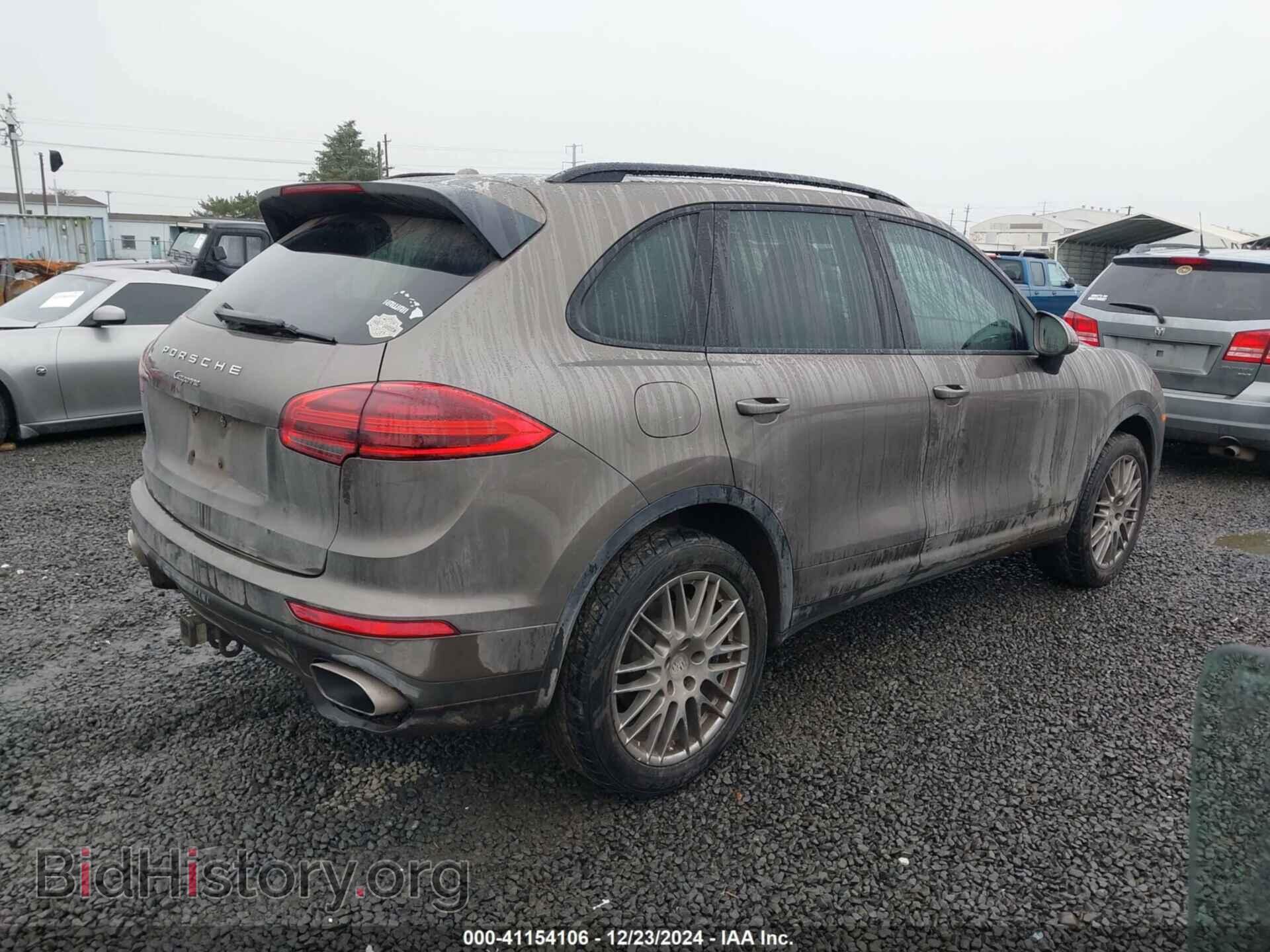 2016 PORSCHE CAYENNE - VIN: WP1AA2A25GLA00869 - Фото 4