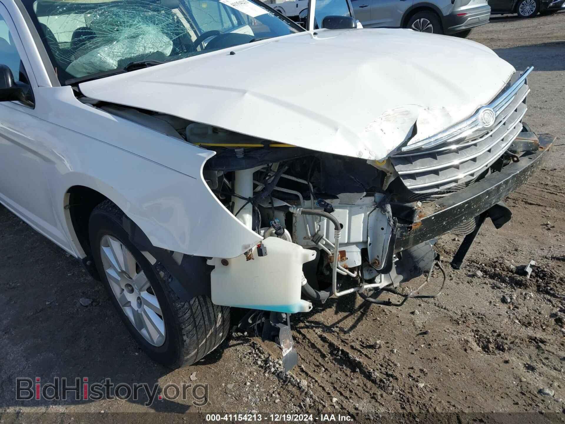2010 CHRYSLER SEBRING - VIN: 1C3CC4FB8AN205434 - Фото 12