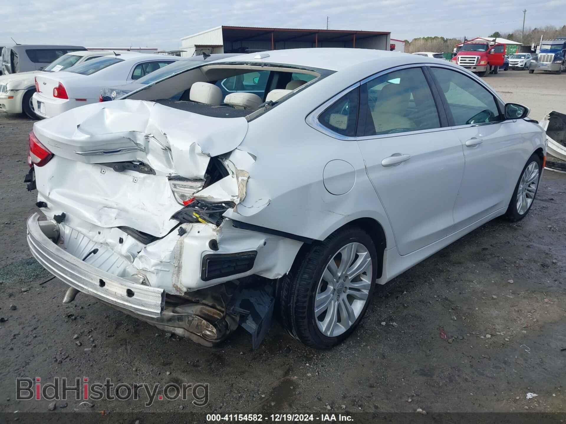 2015 CHRYSLER 200 - VIN: 1C3CCCAB4FN588815 - Фото 4