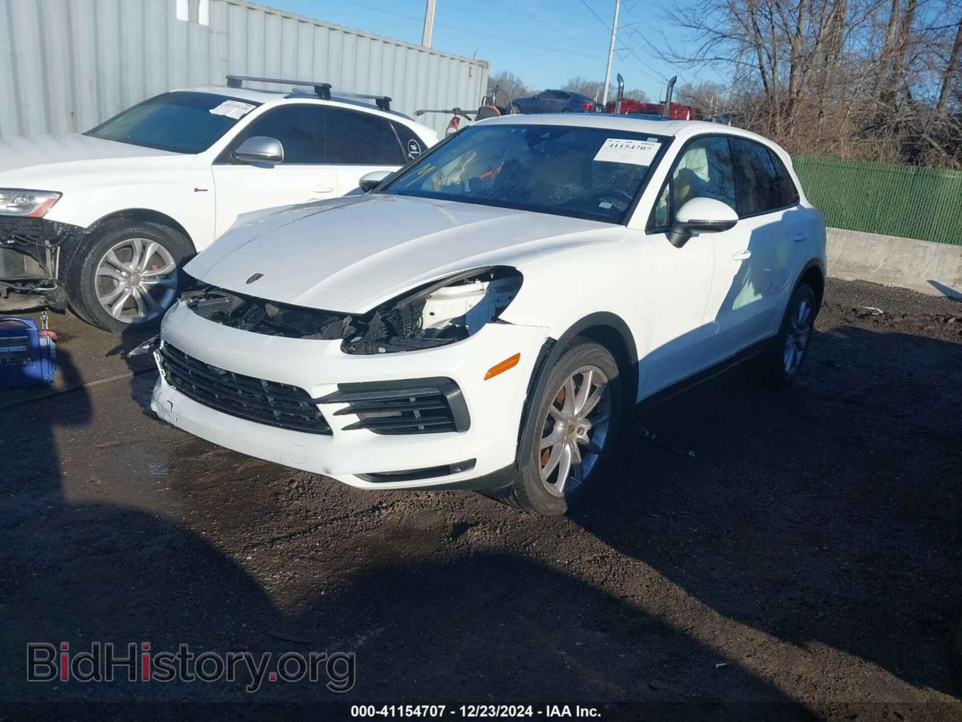 2019 PORSCHE CAYENNE - VIN: WP1AA2AY3KDA08427 - Photo 2