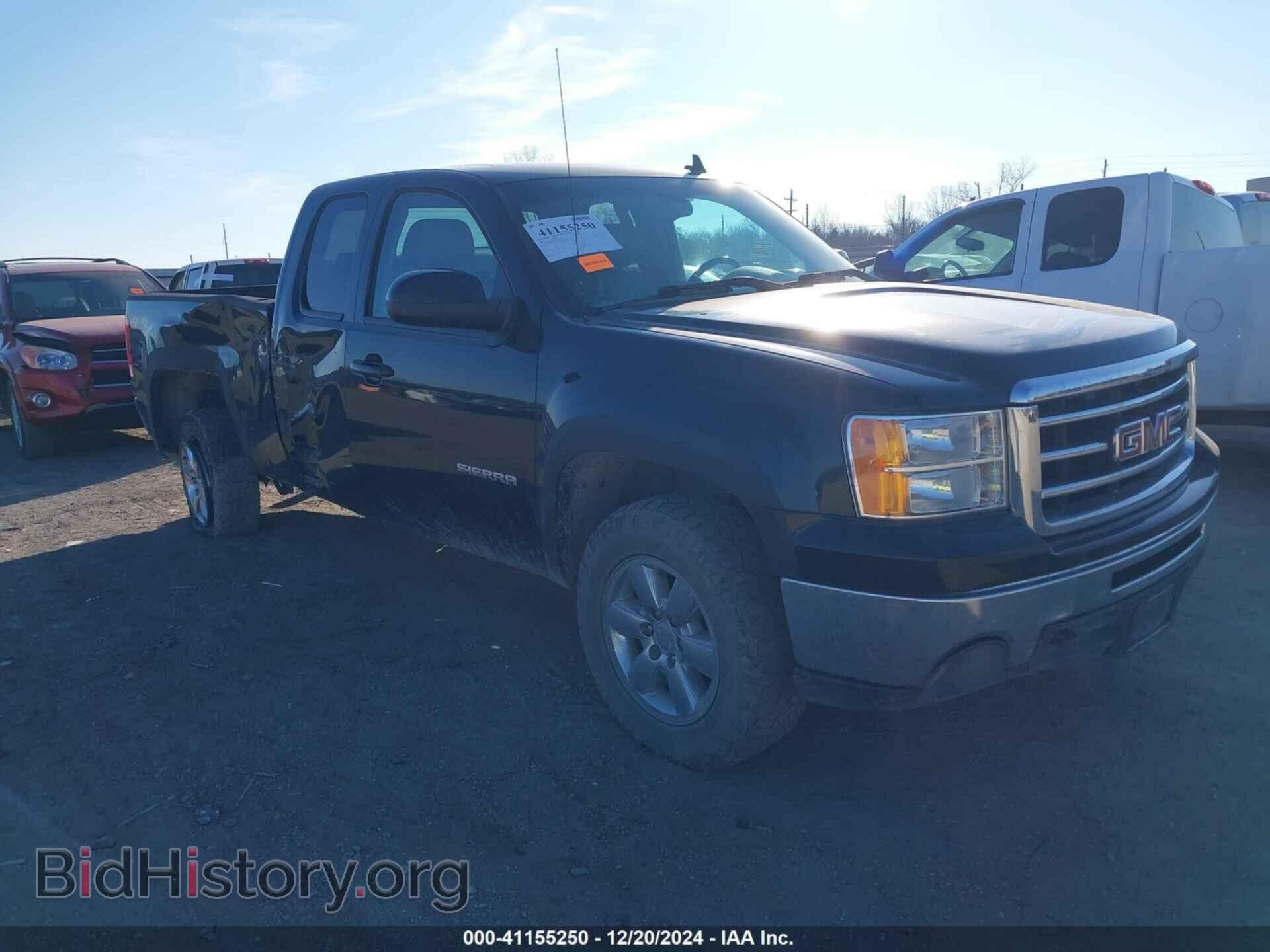 Photo 1GTR2WE75DZ374308 - GMC SIERRA 2013