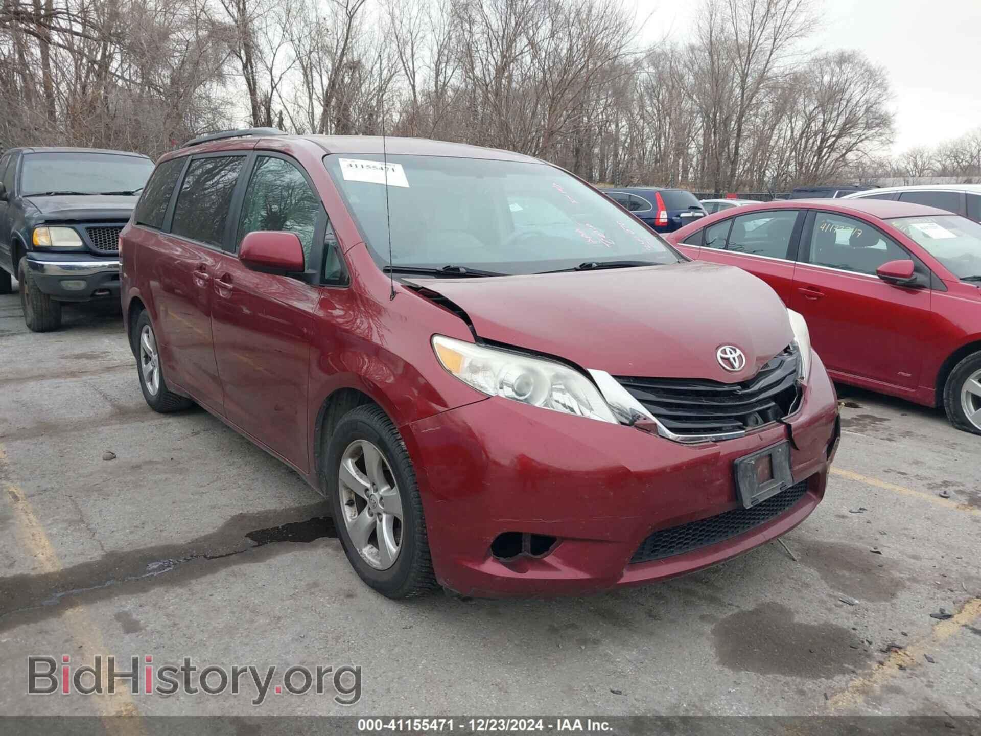 Photo 5TDKK3DC8DS293271 - TOYOTA SIENNA 2013