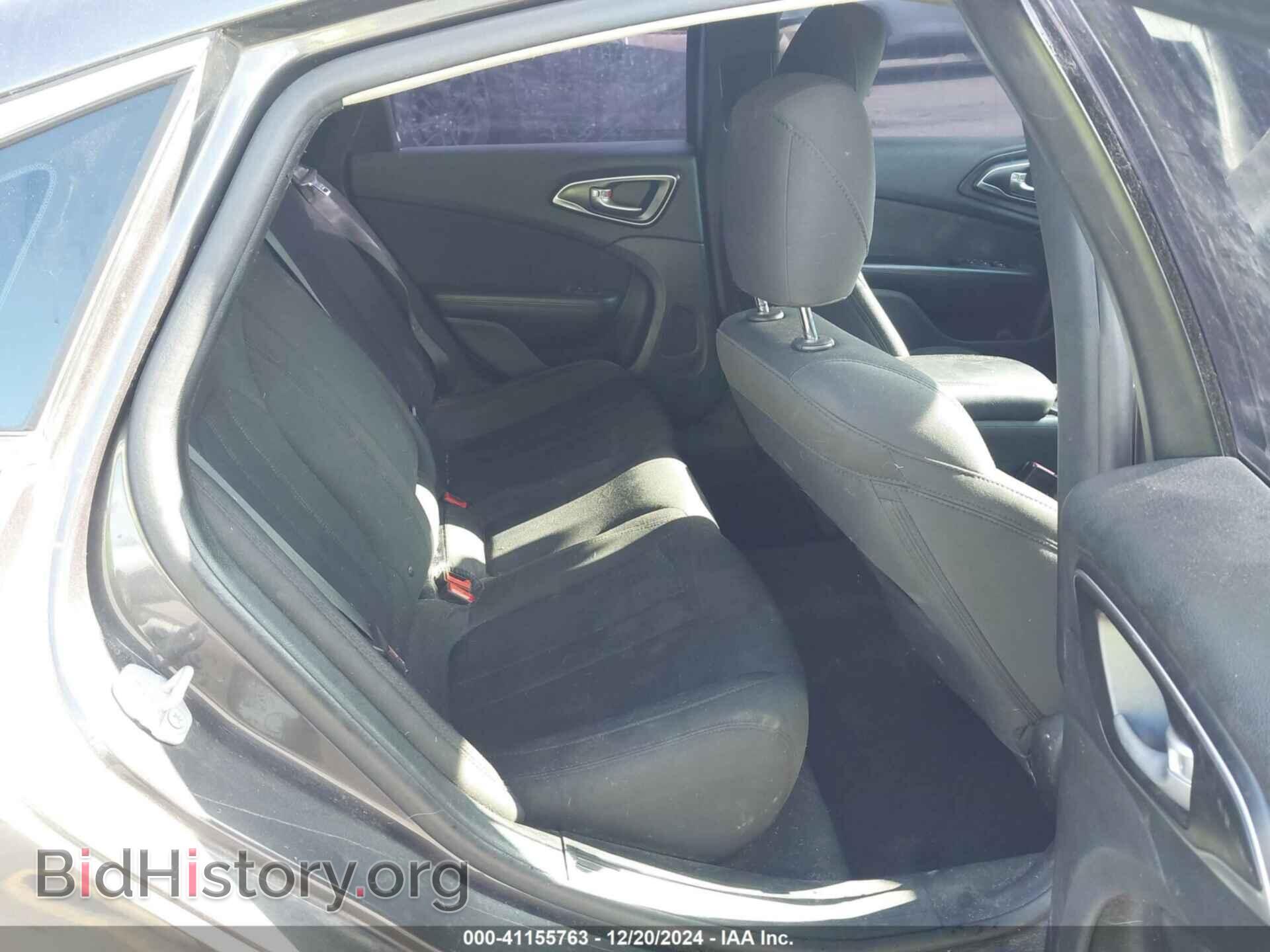 2016 CHRYSLER 200 - VIN: 1C3CCCAB1GN181634 - Фото 8