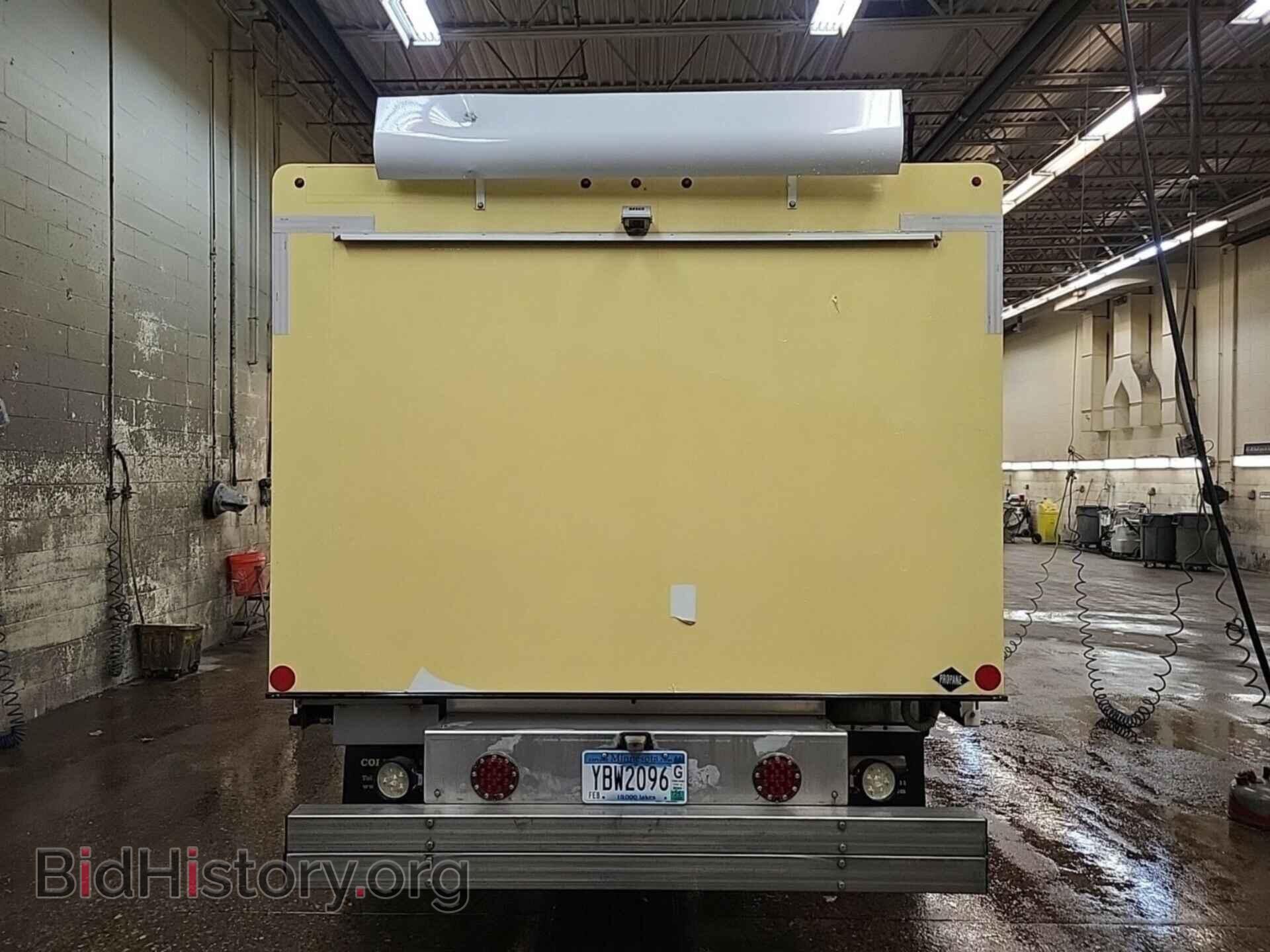 2018 FORD E-450 CUTAWAY - VIN: 1FDXE4FS2JDC18995 - Фото 5