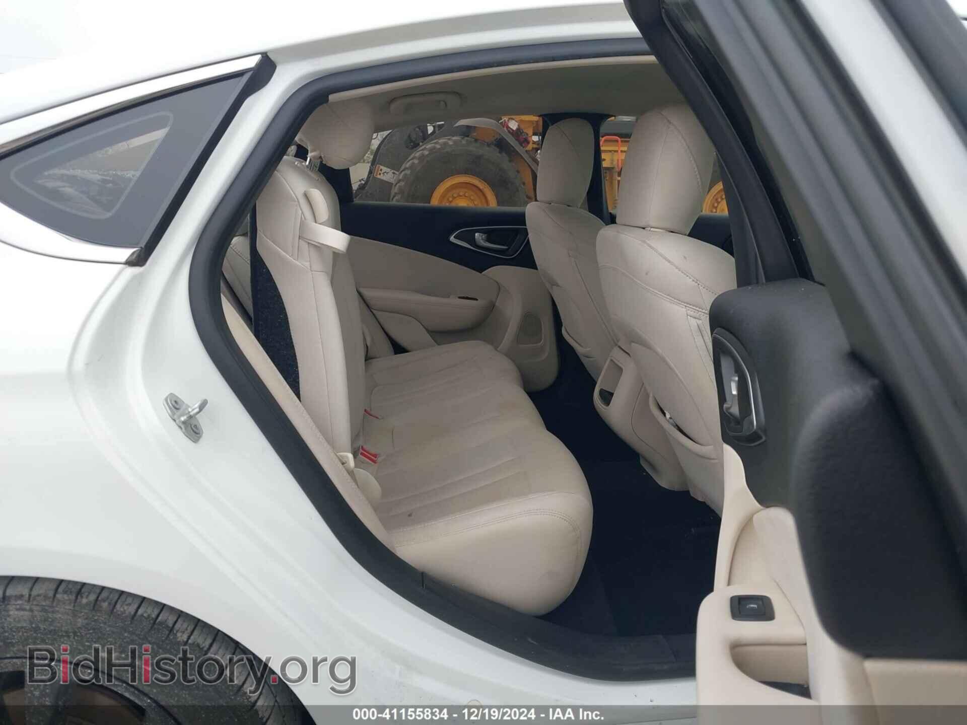 2016 CHRYSLER 200 - VIN: 1C3CCCAB8GN181503 - Фото 8