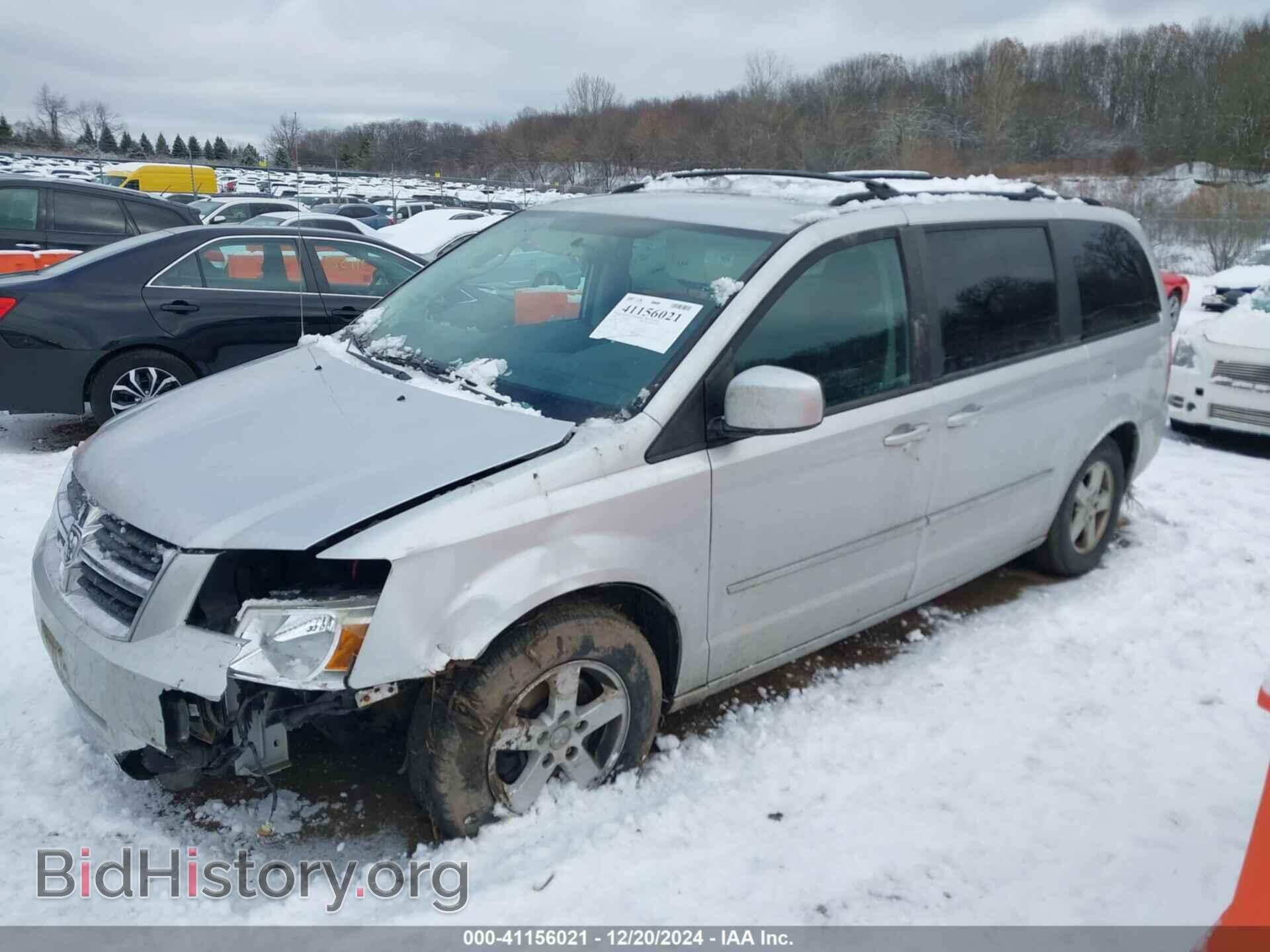 2010 DODGE GRAND CARAVAN - VIN: 2D4RN5D19AR256415 - Фото 2