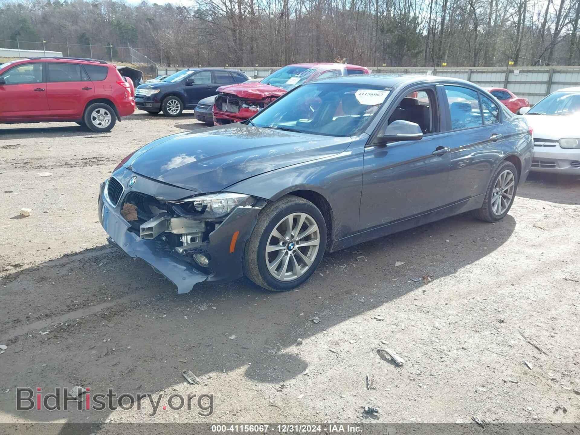 2017 BMW 320I - VIN: WBA8E5G34HNU43829 - Фото 2