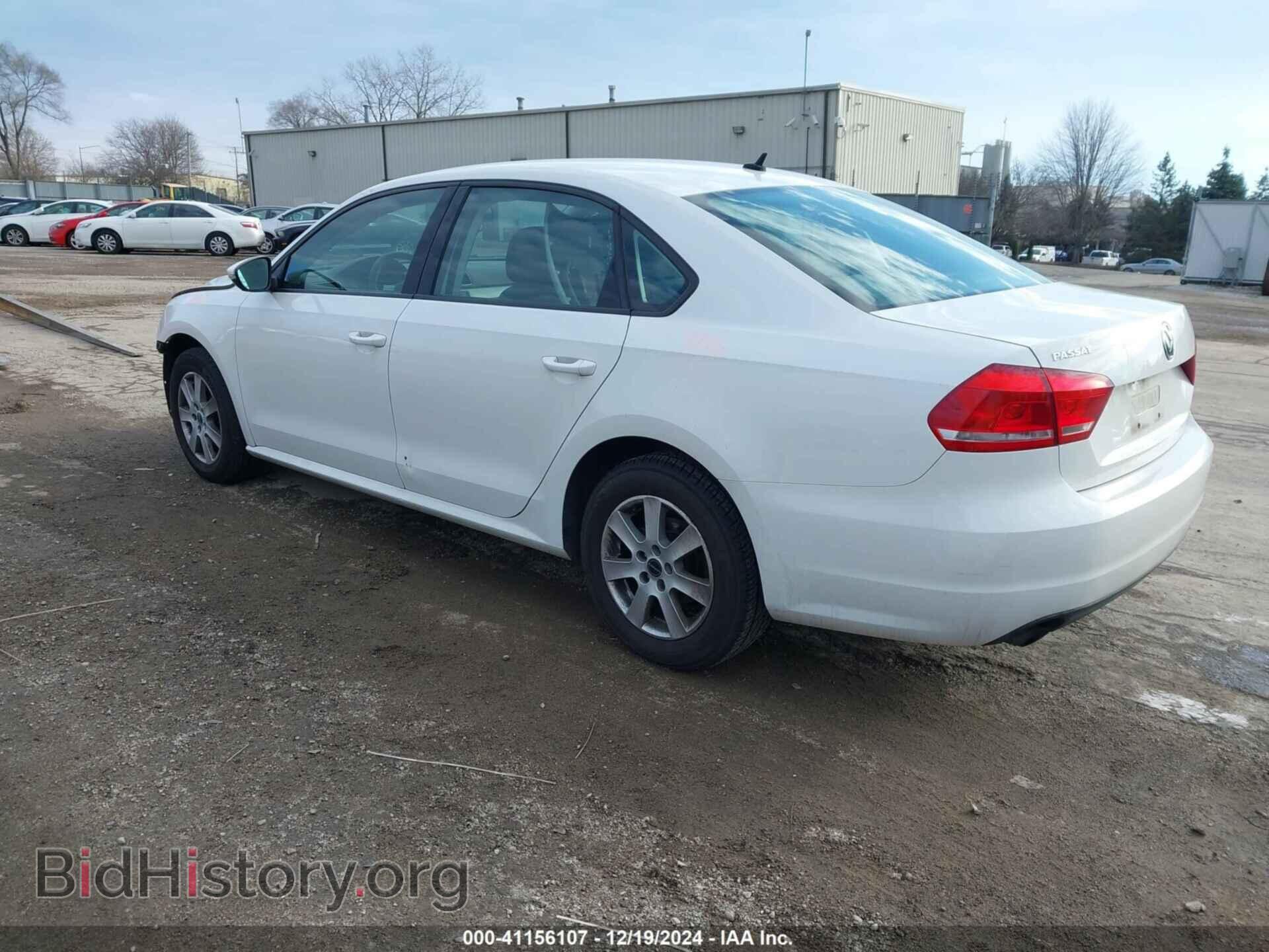 2012 VOLKSWAGEN PASSAT - VIN: 1VWAP7A37CC005245 - Фото 3