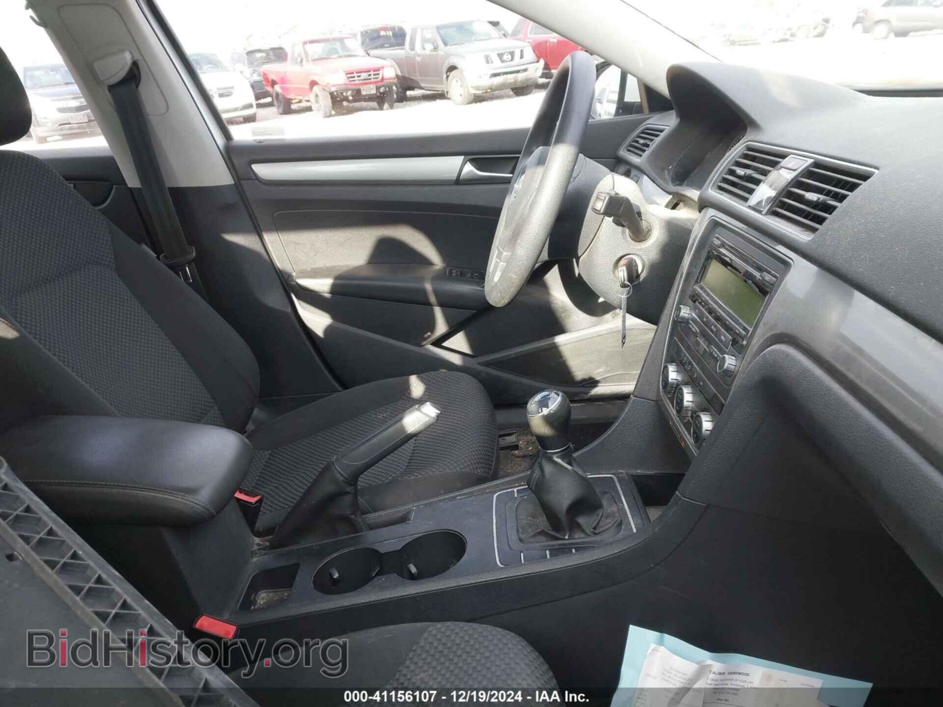 2012 VOLKSWAGEN PASSAT - VIN: 1VWAP7A37CC005245 - Фото 5