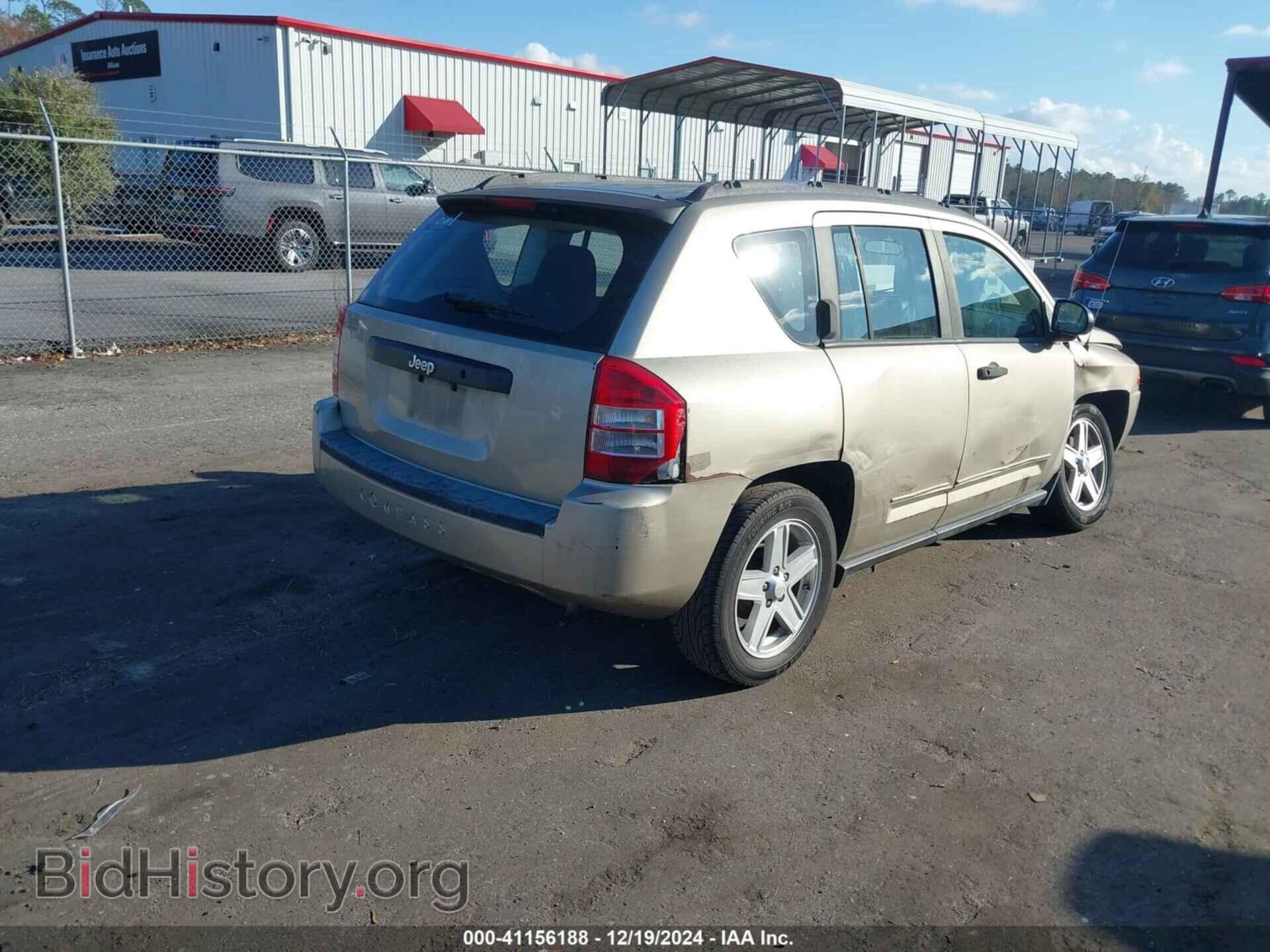 2009 JEEP COMPASS - VIN: 1J4FT47B89D119527 - Фото 4