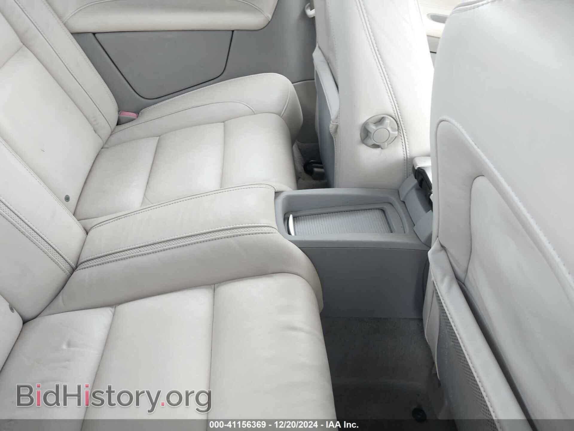 2011 VOLVO C70 - VIN: YV1672MC1BJ120922 - Фото 8