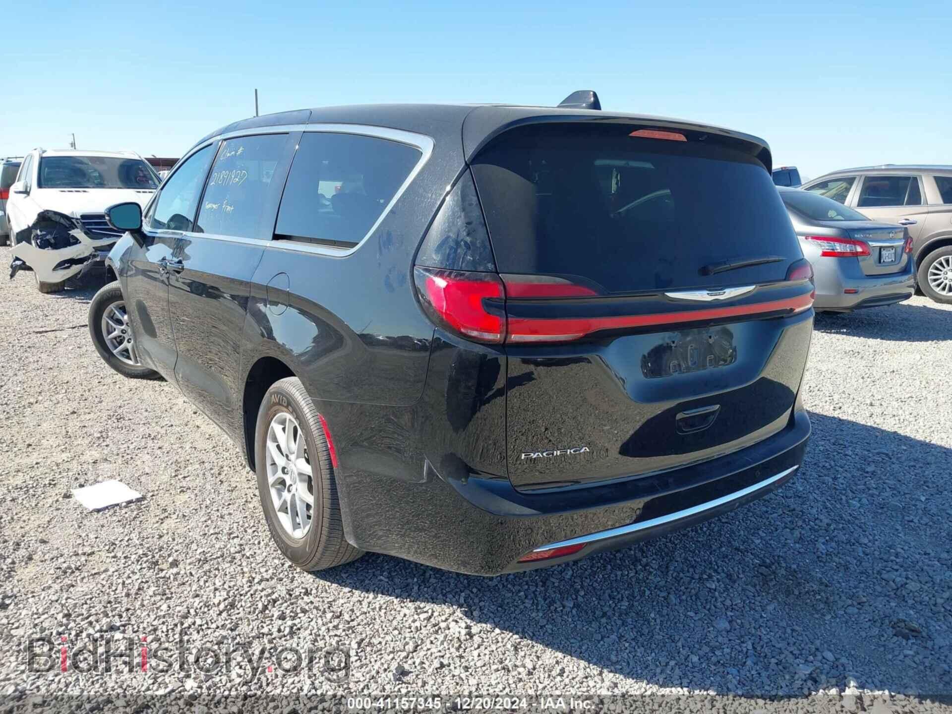 2024 CHRYSLER PACIFICA - VIN: 2C4RC1BG9RR143255 - Фото 3