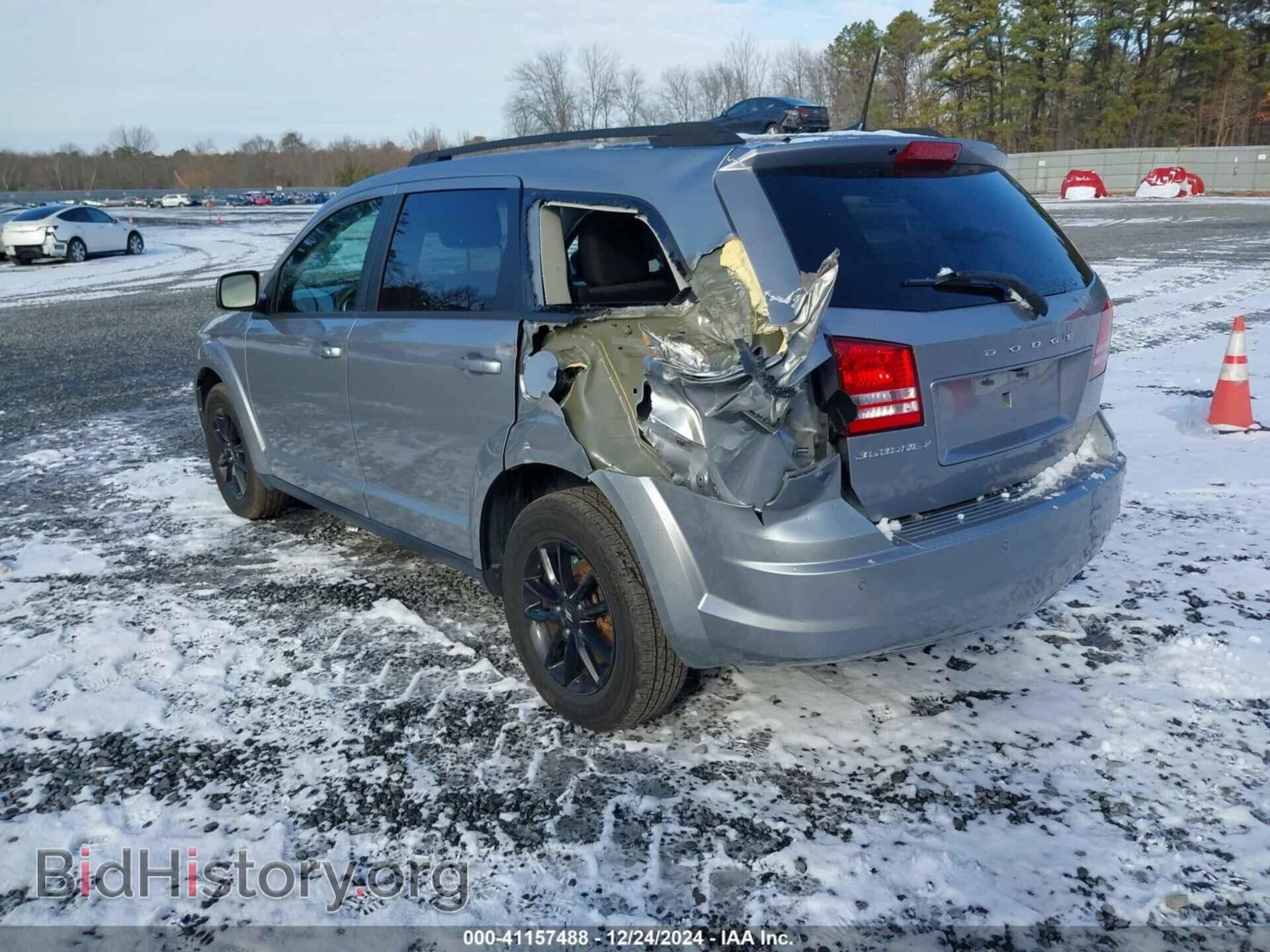2020 DODGE JOURNEY - VIN: 3C4PDCAB2LT207601 - Фото 3