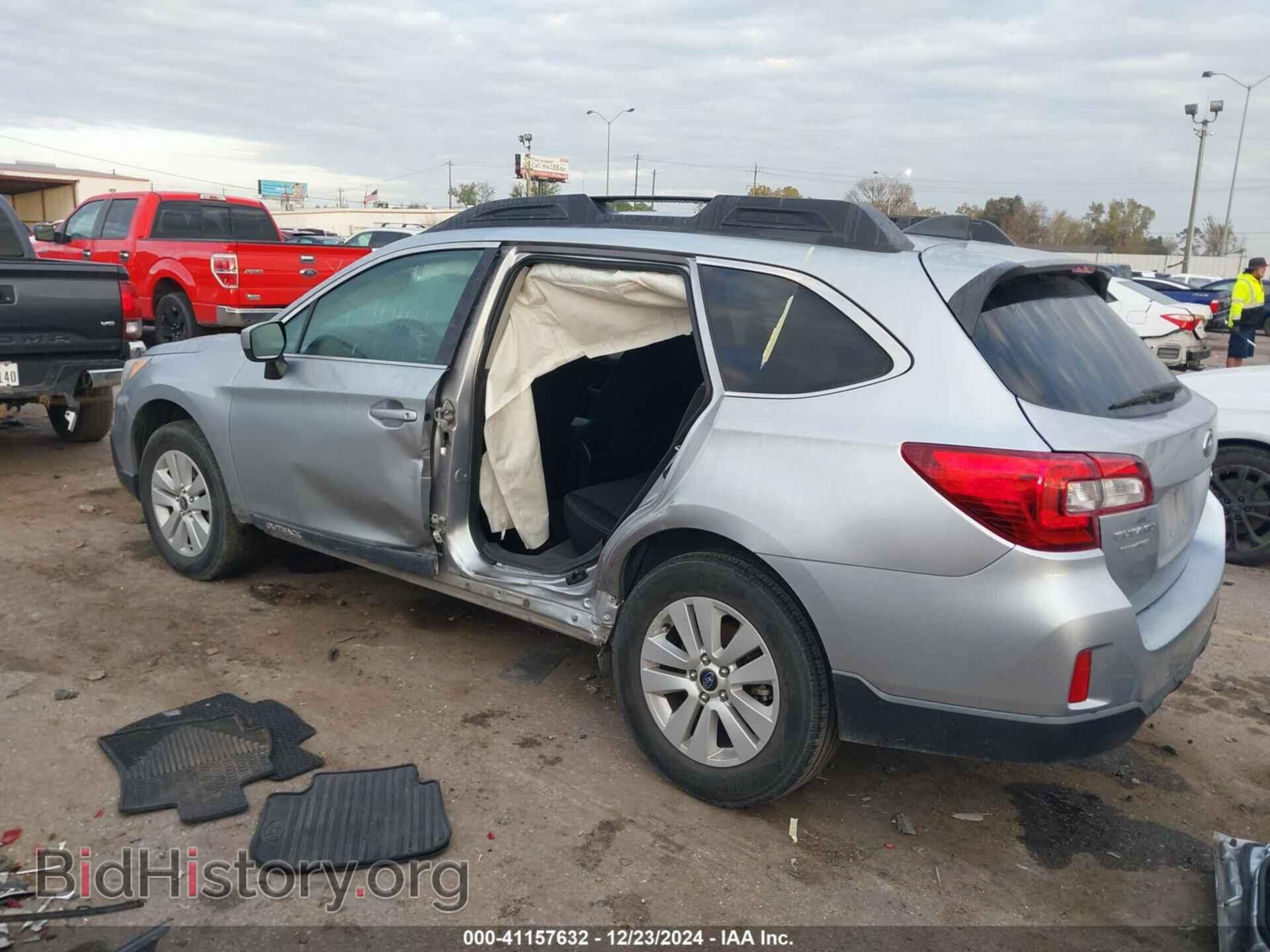 2017 SUBARU OUTBACK - VIN: 4S4BSACC9H3382808 - Фото 3