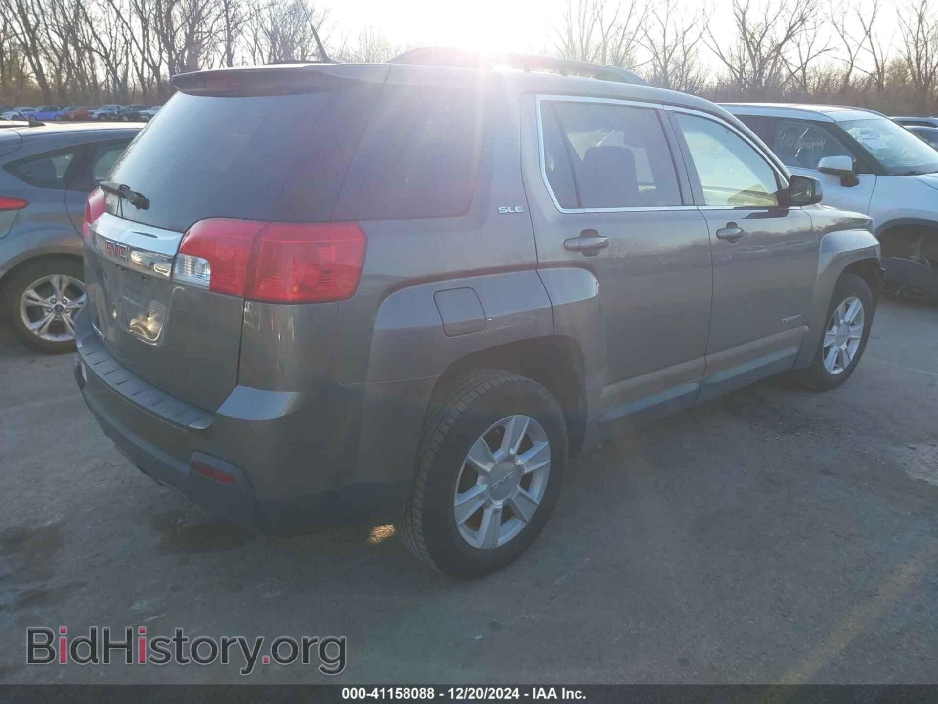 2010 GMC TERRAIN - VIN: 2CTALDEW4A6299666 - Photo 4