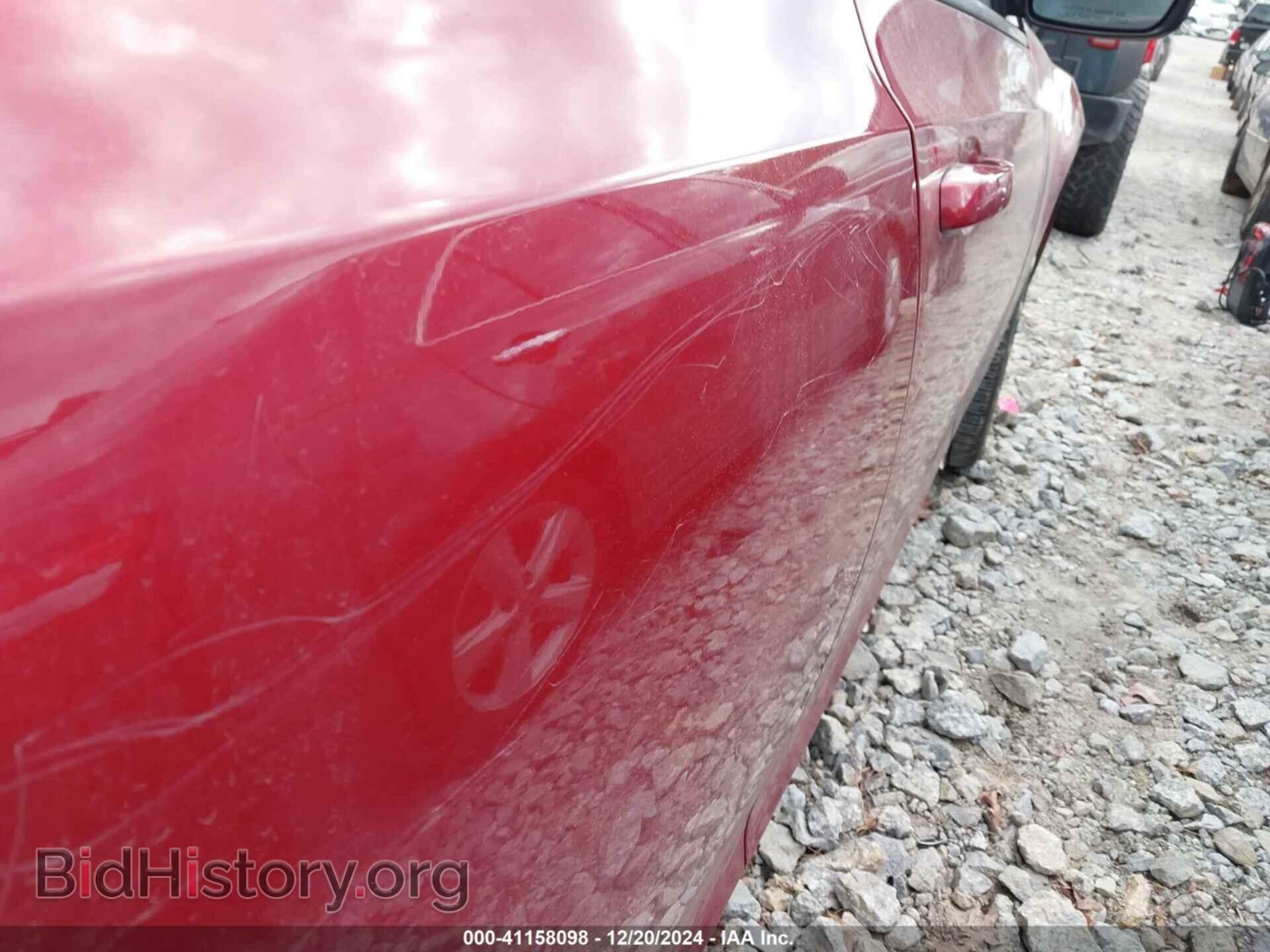 2014 CHRYSLER 300 - VIN: 2C3CCABG2EH256880 - Фото 6