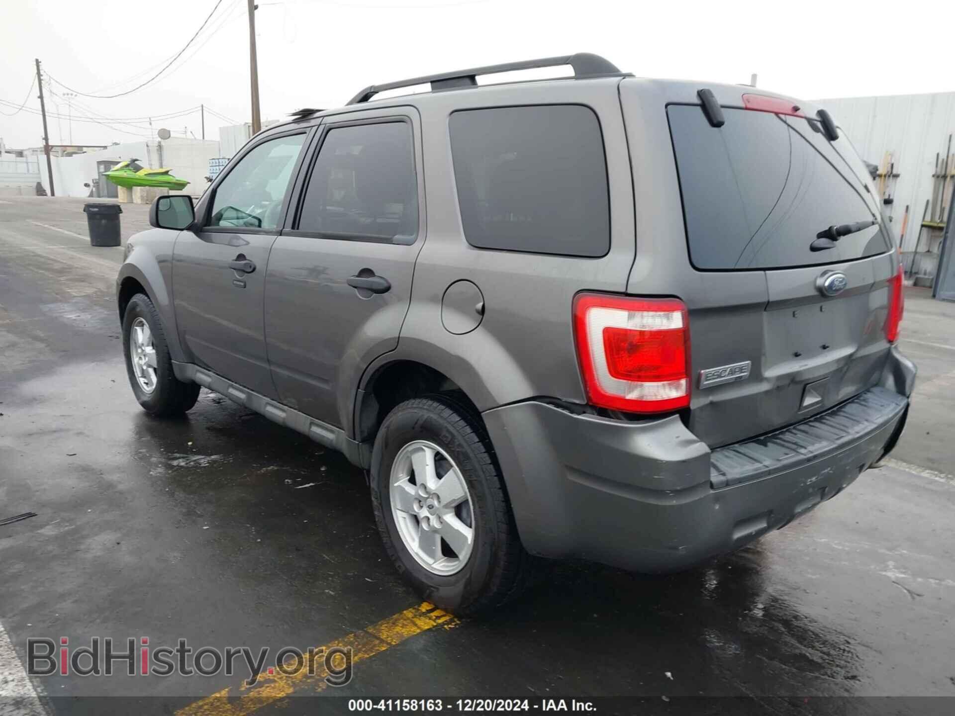 2011 FORD ESCAPE - VIN: 1FMCU0D75BKC30452 - Фото 3
