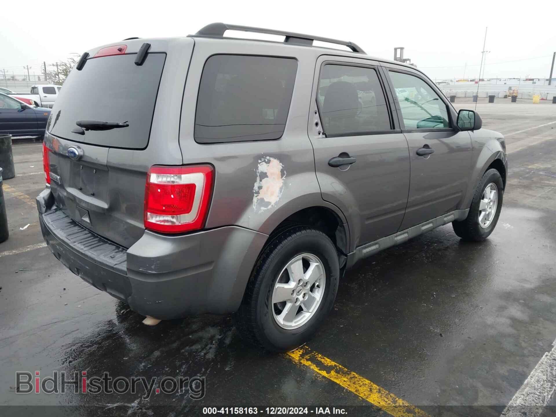 2011 FORD ESCAPE - VIN: 1FMCU0D75BKC30452 - Фото 4