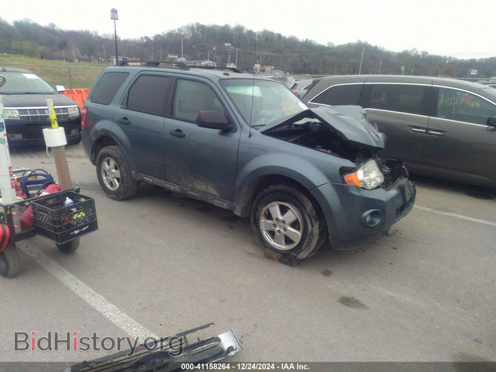Photo 1FMCU0D70BKA44009 - FORD ESCAPE 2011