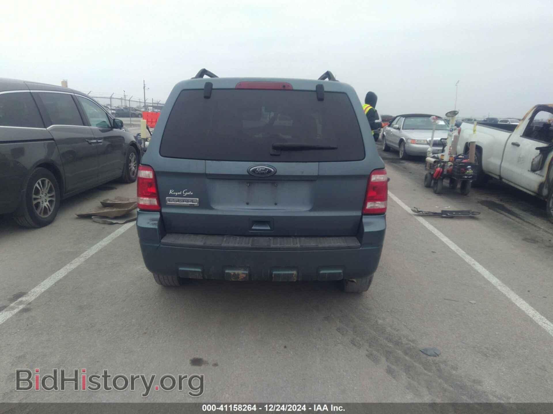 2011 FORD ESCAPE - VIN: 1FMCU0D70BKA44009 - Фото 16
