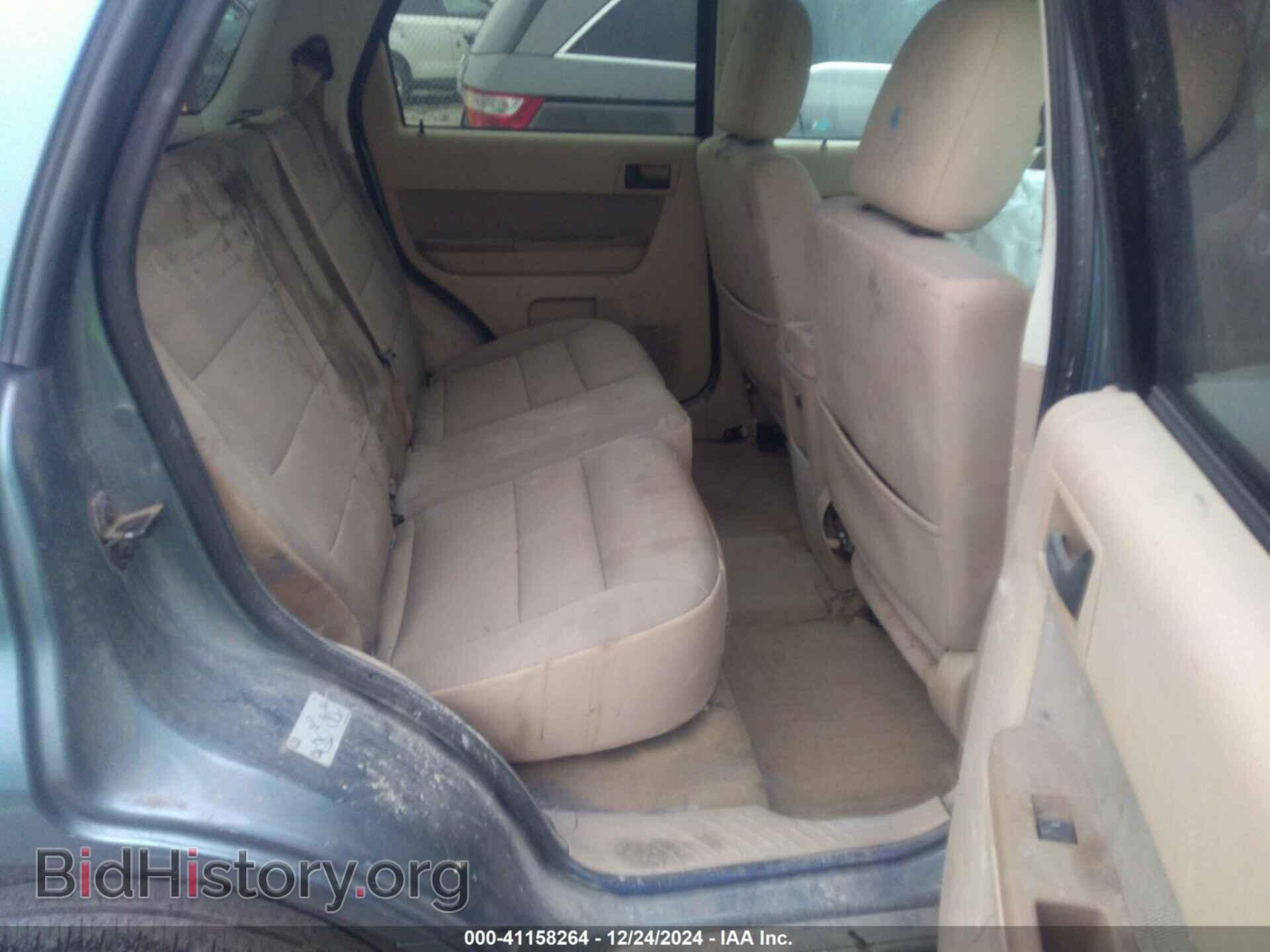 2011 FORD ESCAPE - VIN: 1FMCU0D70BKA44009 - Фото 8
