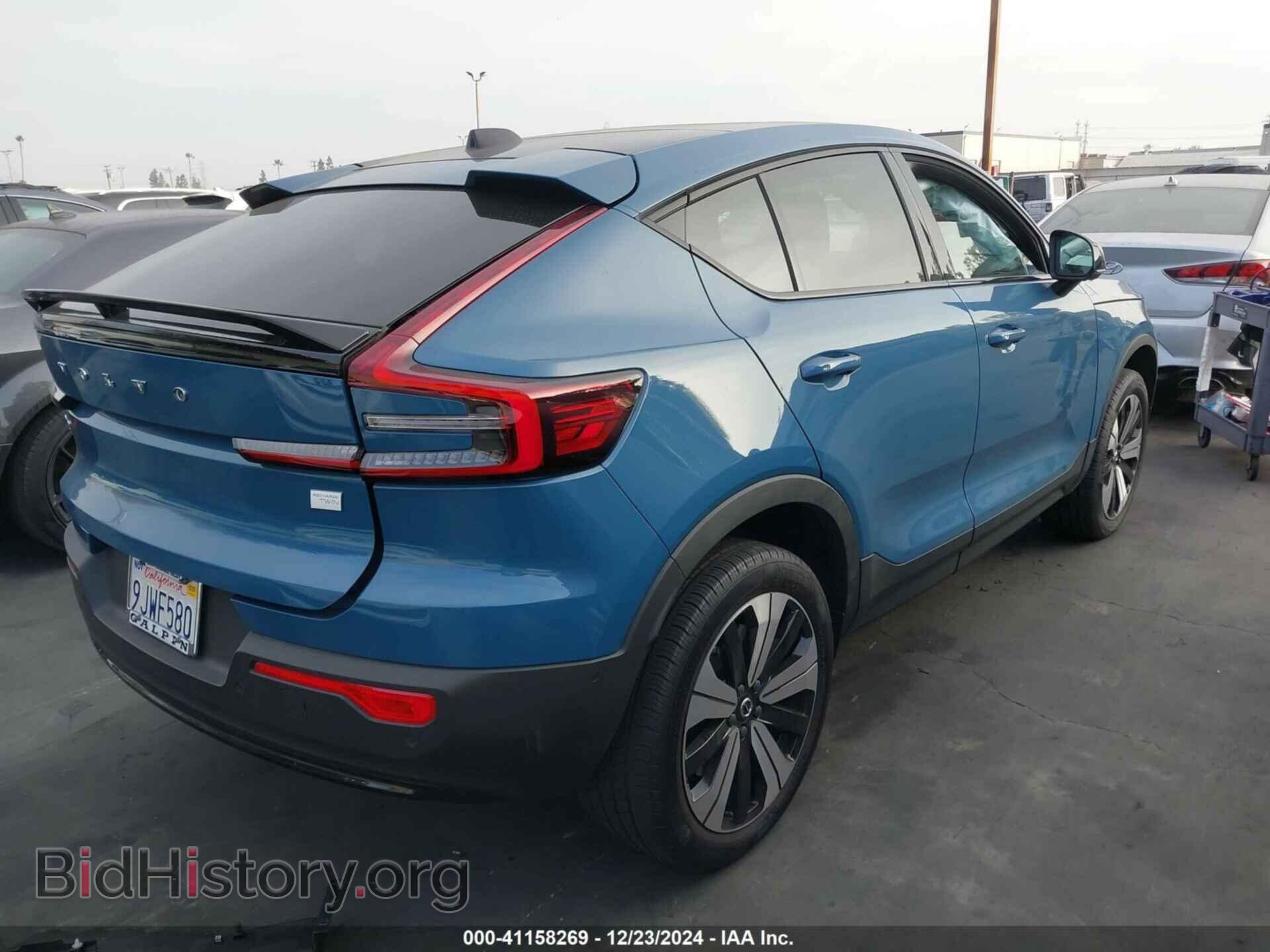 2023 VOLVO C40 - VIN: YV4ED3GLXP2037094 - Фото 4