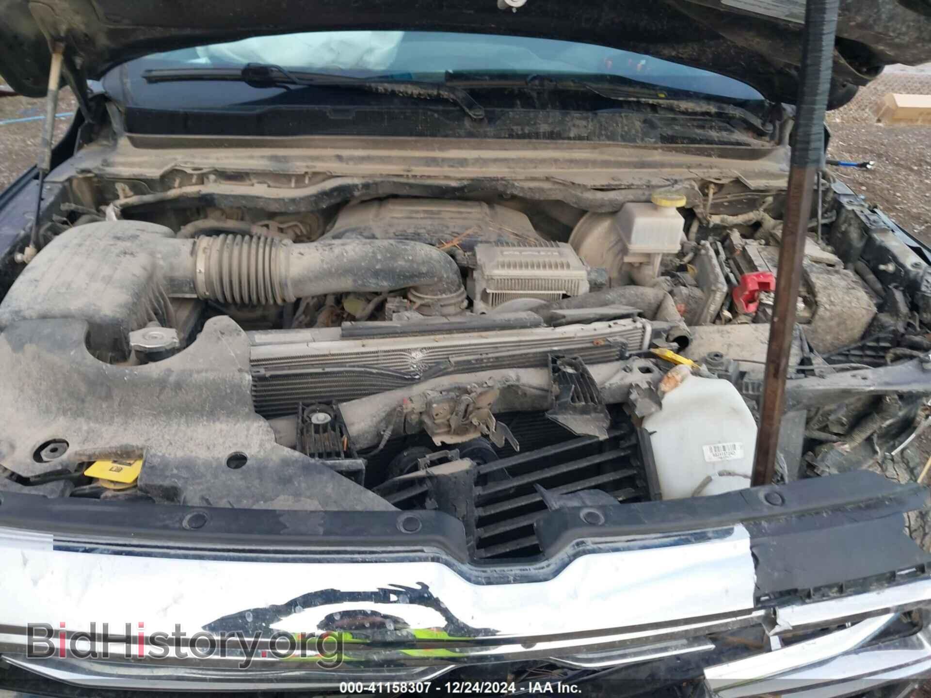 2019 RAM 1500 - VIN: 1C6SRFRT2KN610672 - Фото 10