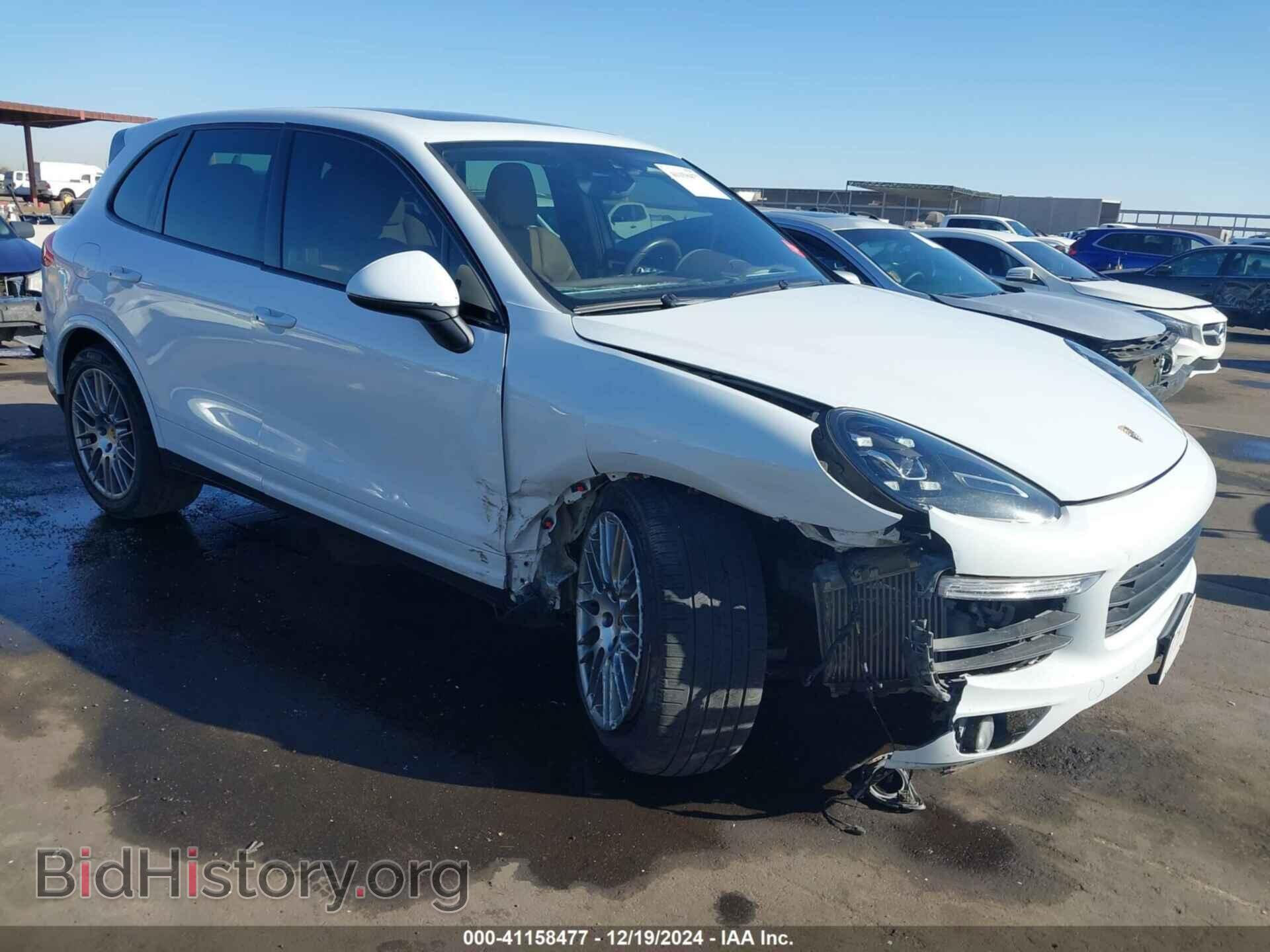 Фотография WP1AB2A20GLA96715 - PORSCHE CAYENNE 2016