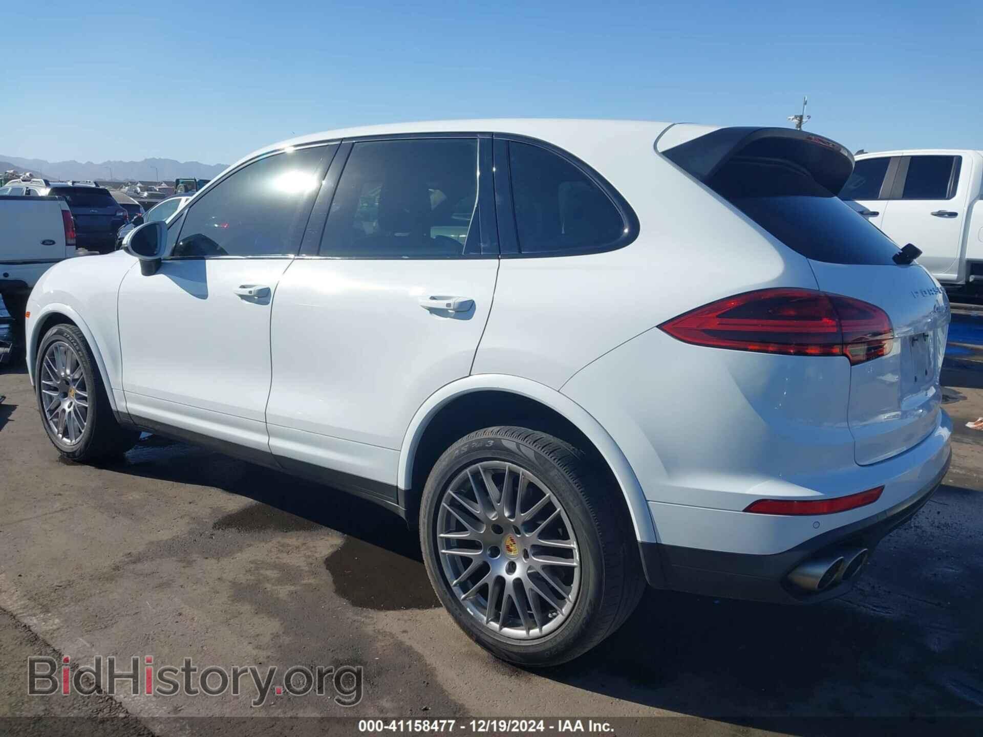 2016 PORSCHE CAYENNE - VIN: WP1AB2A20GLA96715 - Фото 3