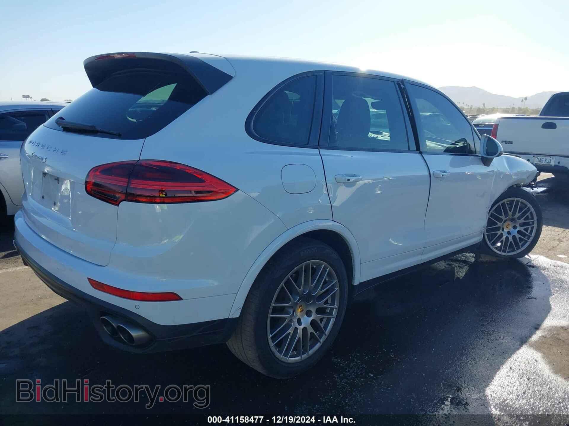 2016 PORSCHE CAYENNE - VIN: WP1AB2A20GLA96715 - Фото 4
