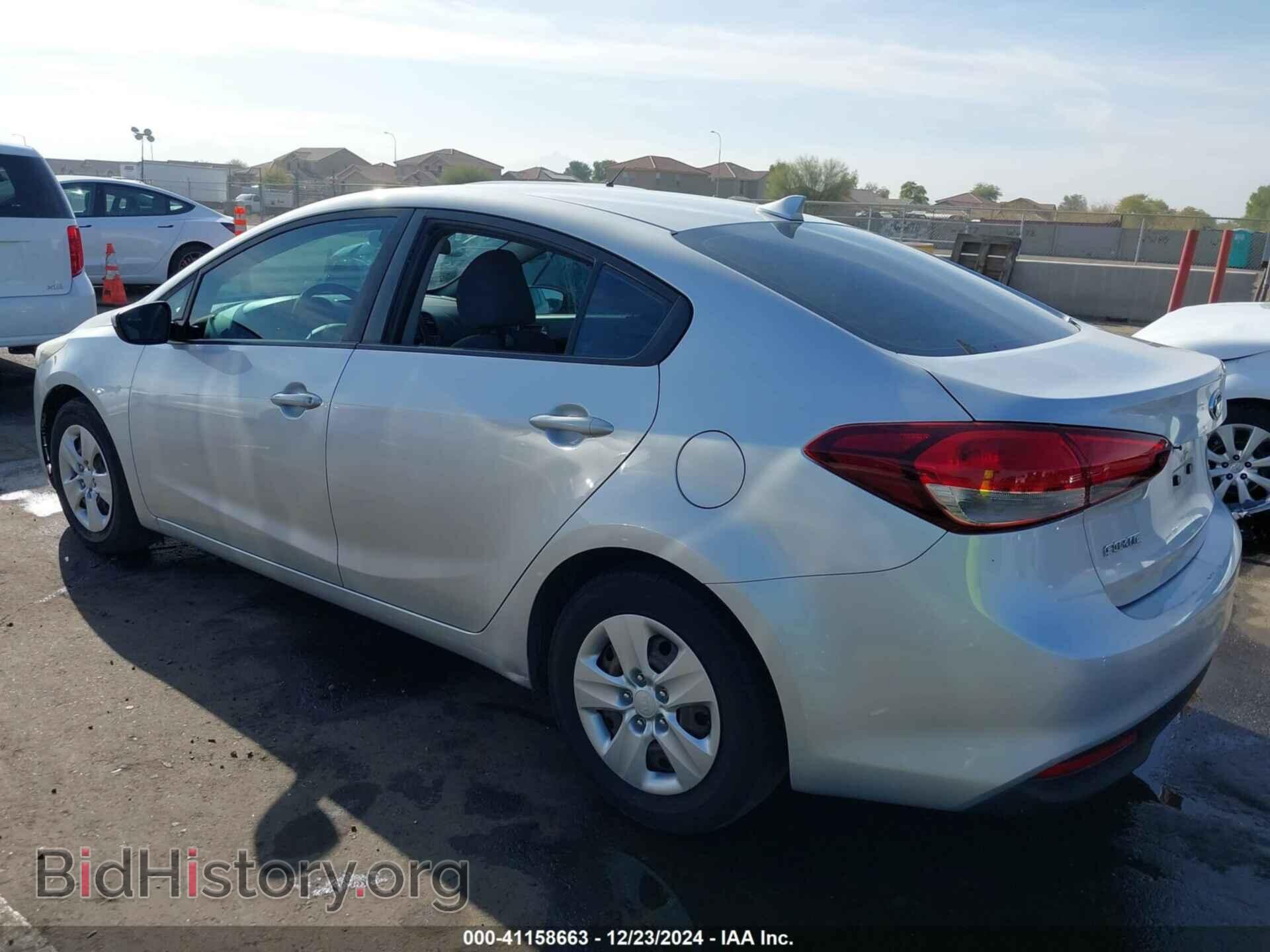 2017 KIA FORTE - VIN: 3KPFK4A70HE054120 - Фото 3