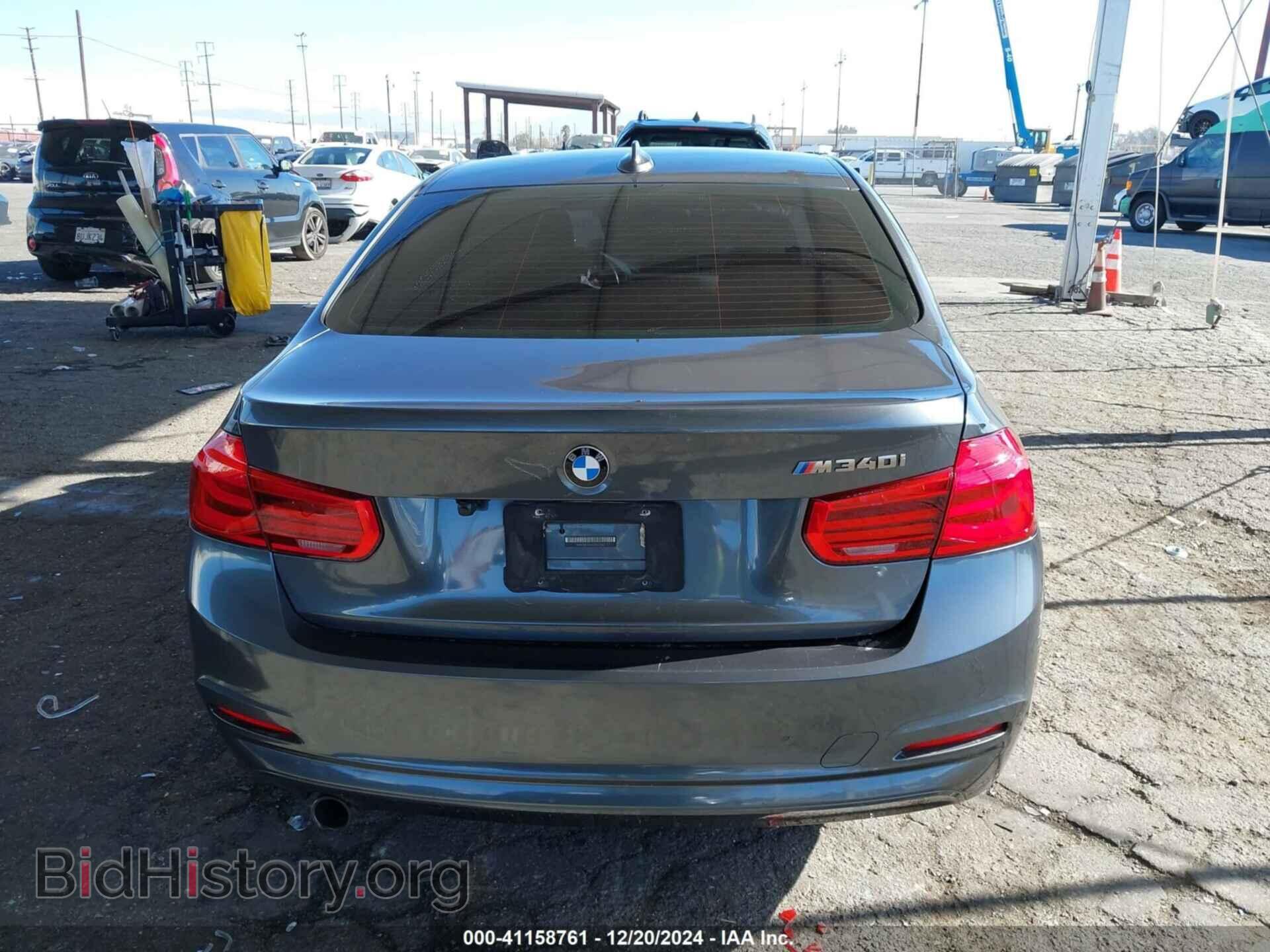 2016 BMW 320I - VIN: WBA8E1G54GNU11262 - Photo 17
