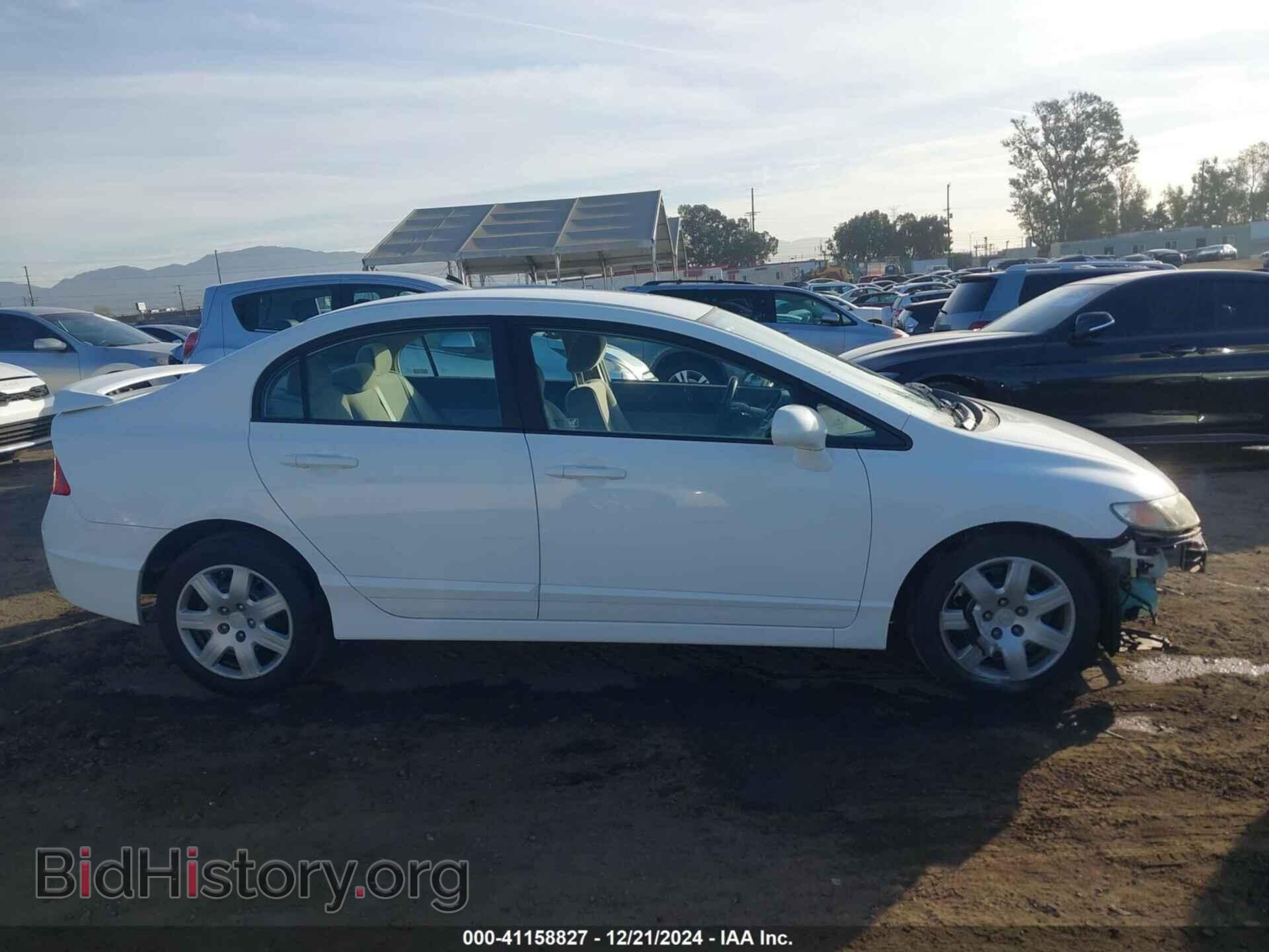 2009 HONDA CIVIC - VIN: 19XFA16509E037392 - Фото 13