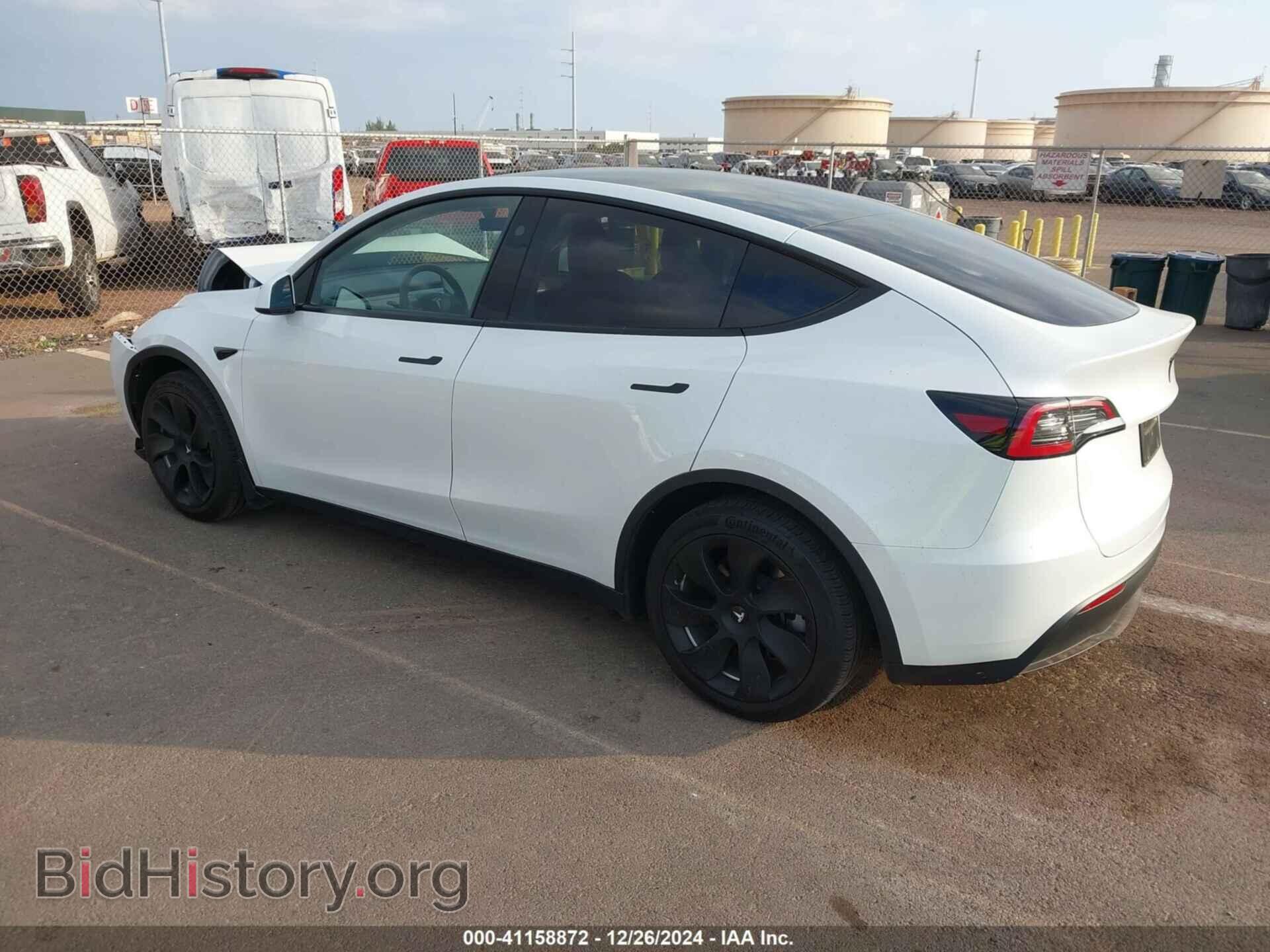2023 TESLA MODEL Y - VIN: 7SAYGDEDXPF963925 - Фото 3